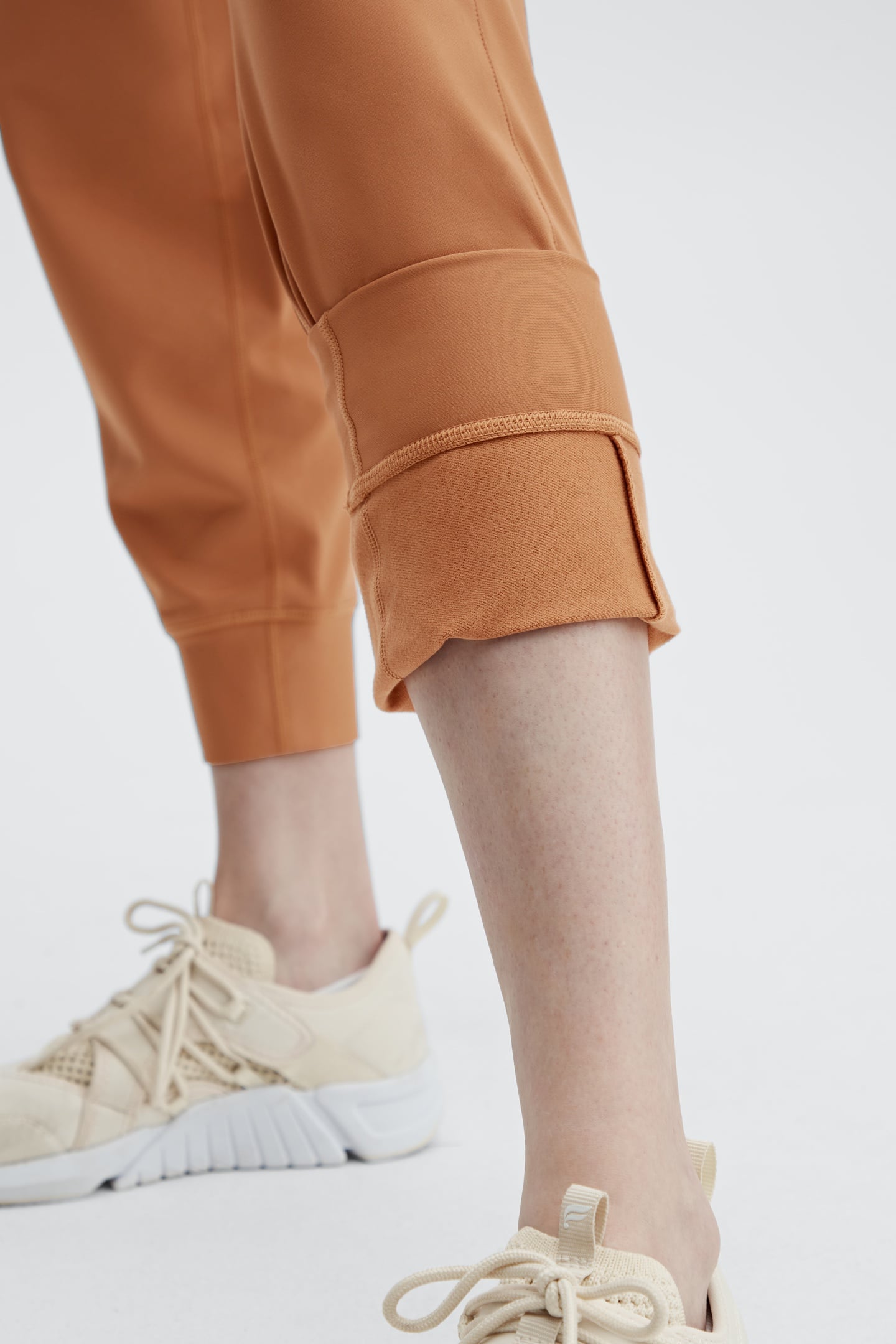 ON-THE-GO COLD WEATHER JOGGER SEQUOIA 4