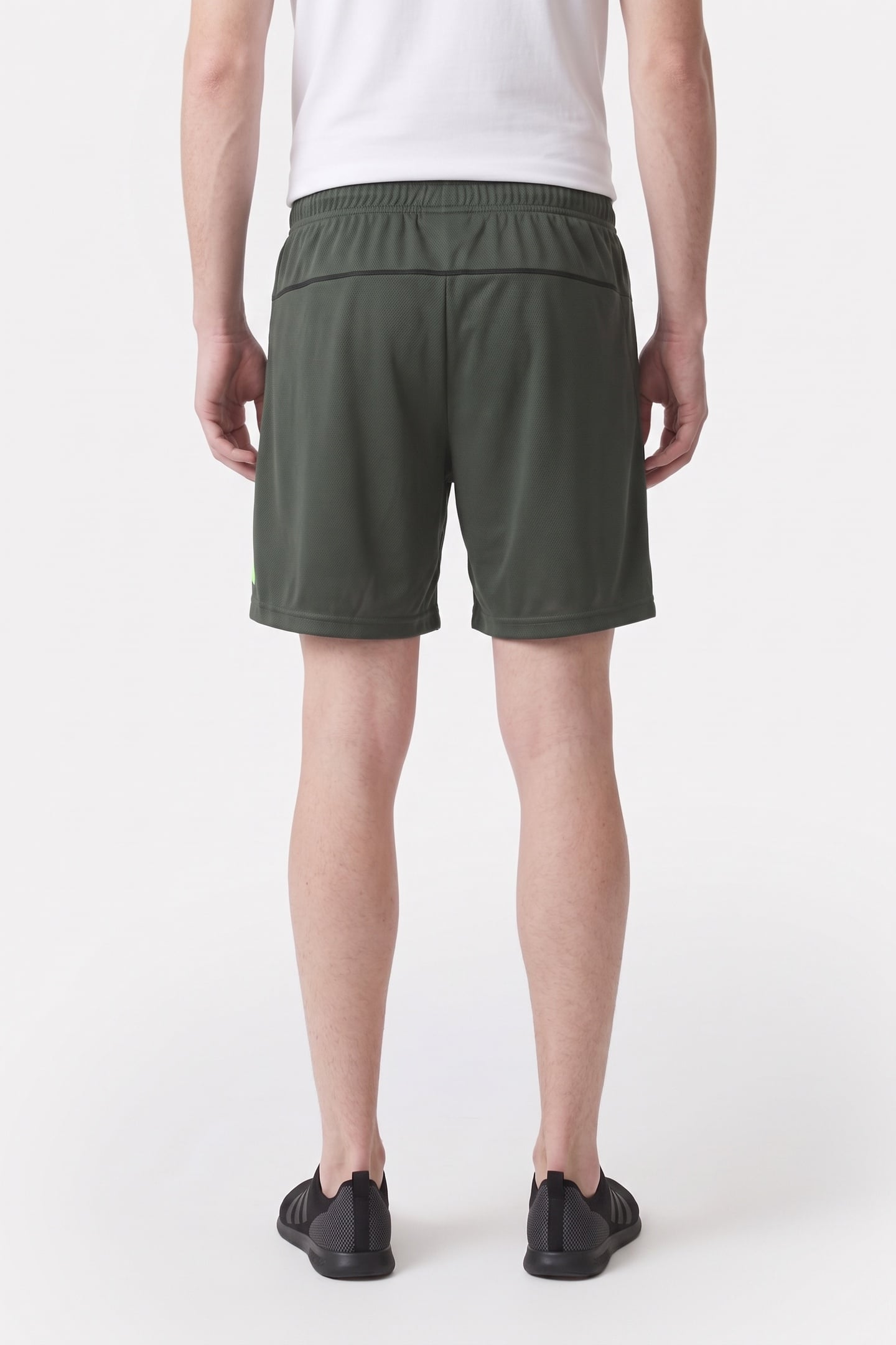 UNISEX PERFORMANCE TRAIN ESSENTIALS LOGO TRAINING SHORTS LEG 4