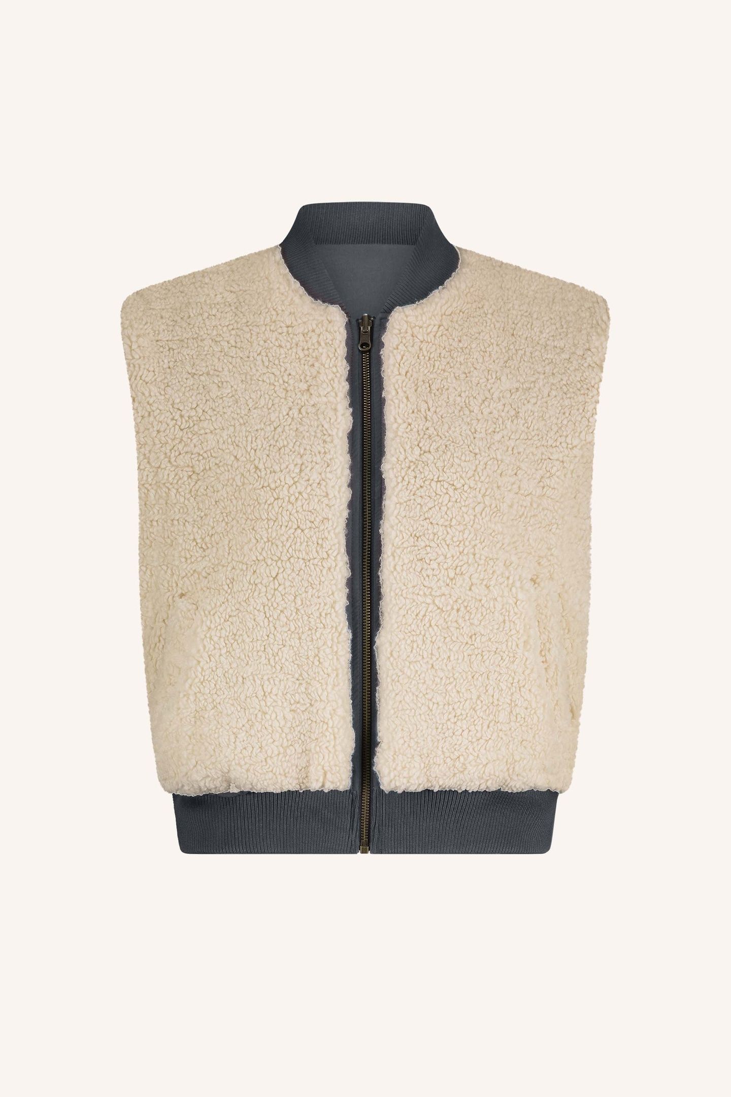 ALEKSI SLEEVELESS JACKET CHARCOAL 6