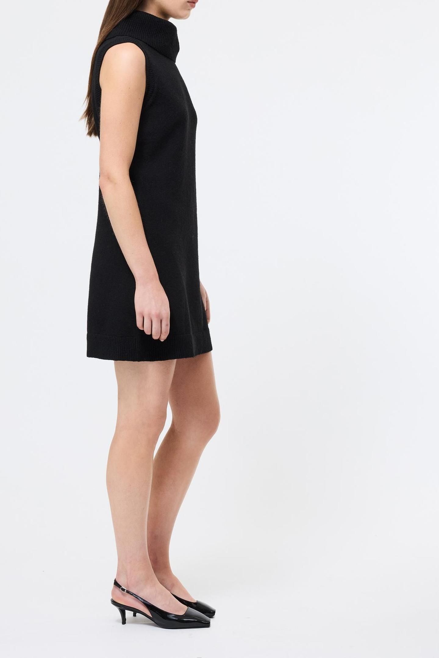 VHARI SLVLSS TURTLENECK DRESS BLACK 4