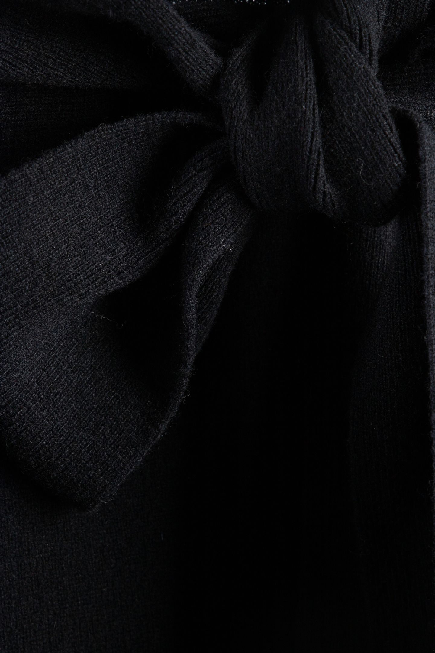 PA CLOVER SWEATER BLACK 4