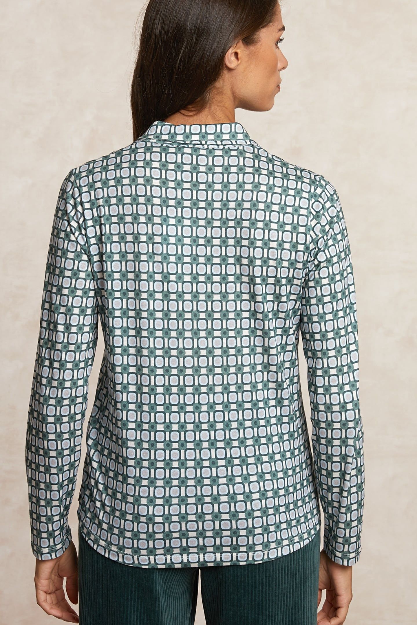 JERSEY FANTASY V-NECK BLOUSE GREEN/BEIGE 2