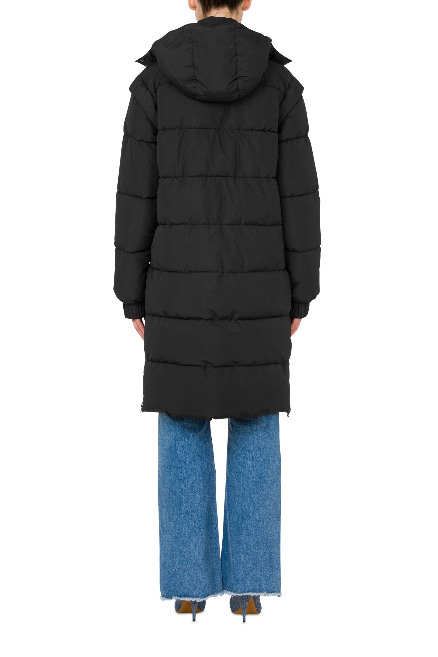 OUTERWEAR BLACK 2