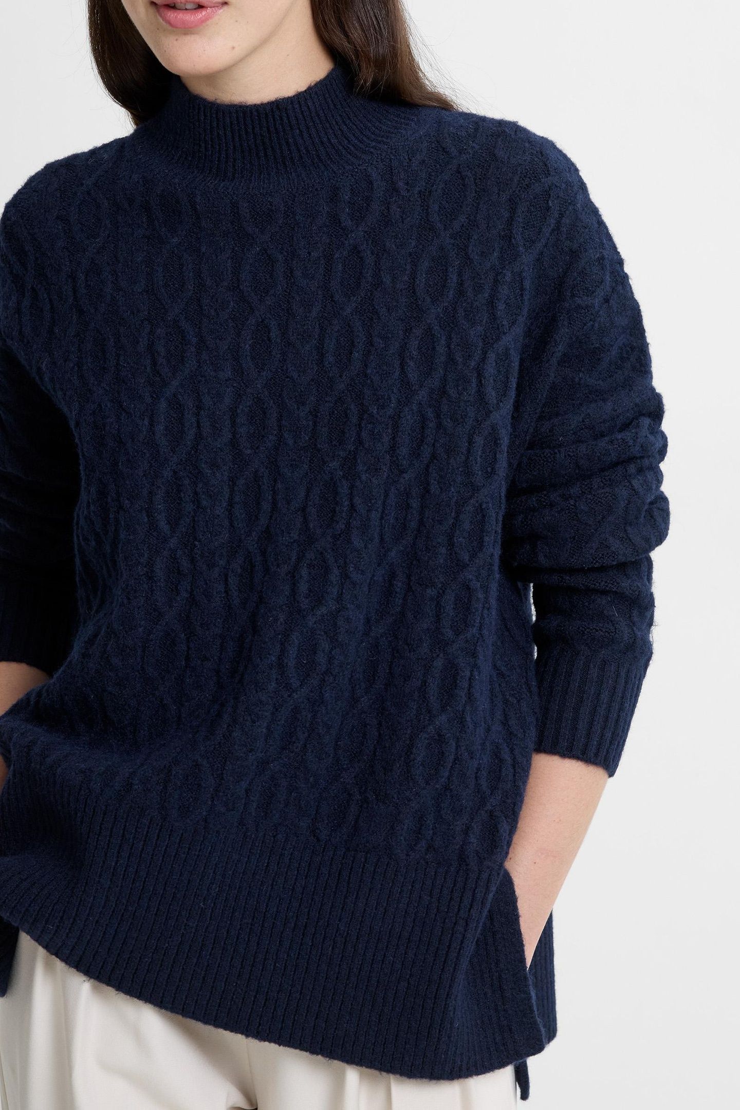 TINA KNITS SIDE SPLIT JUMPER NAVY 4