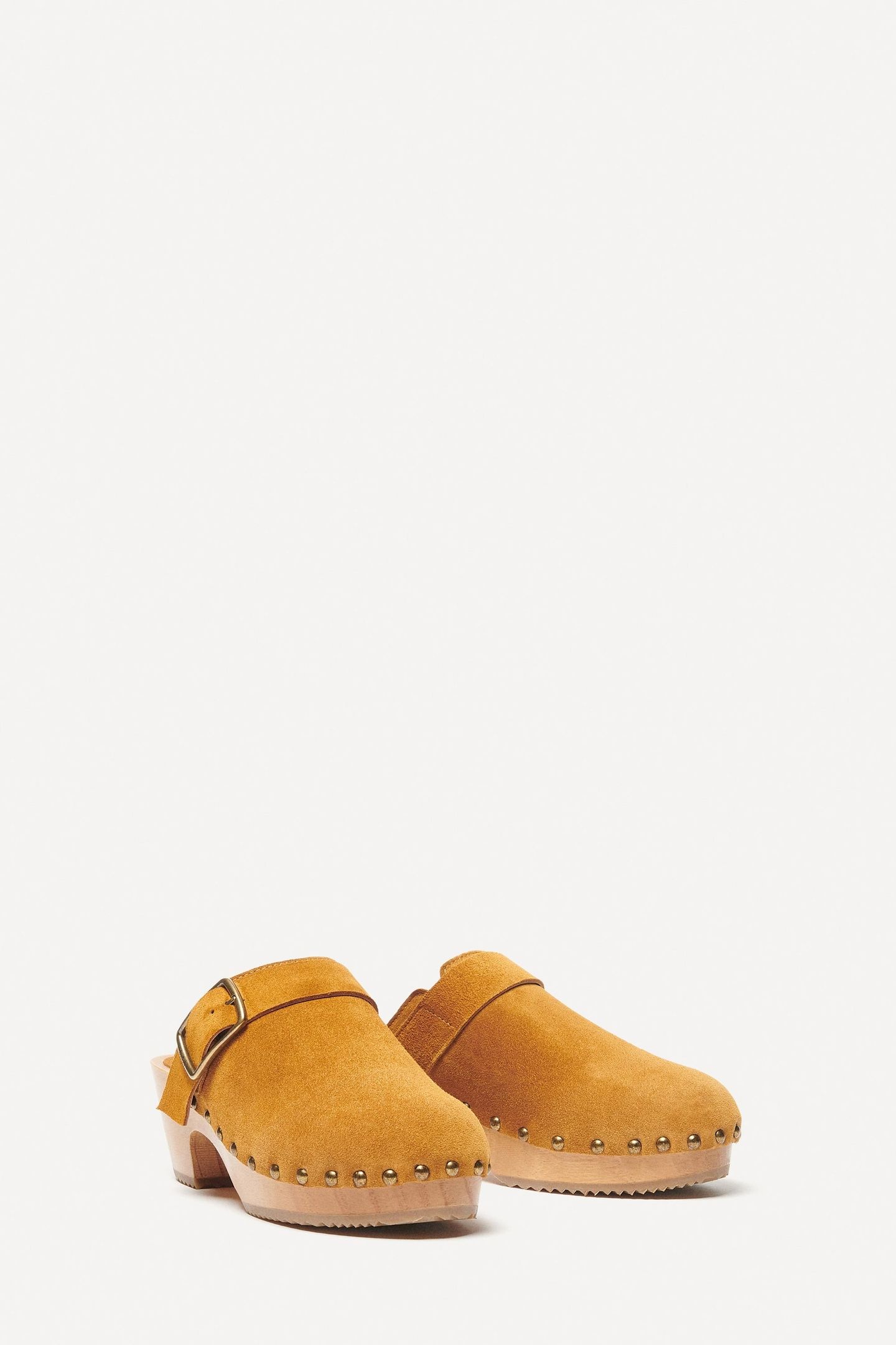 SANDALS COGNAC 2