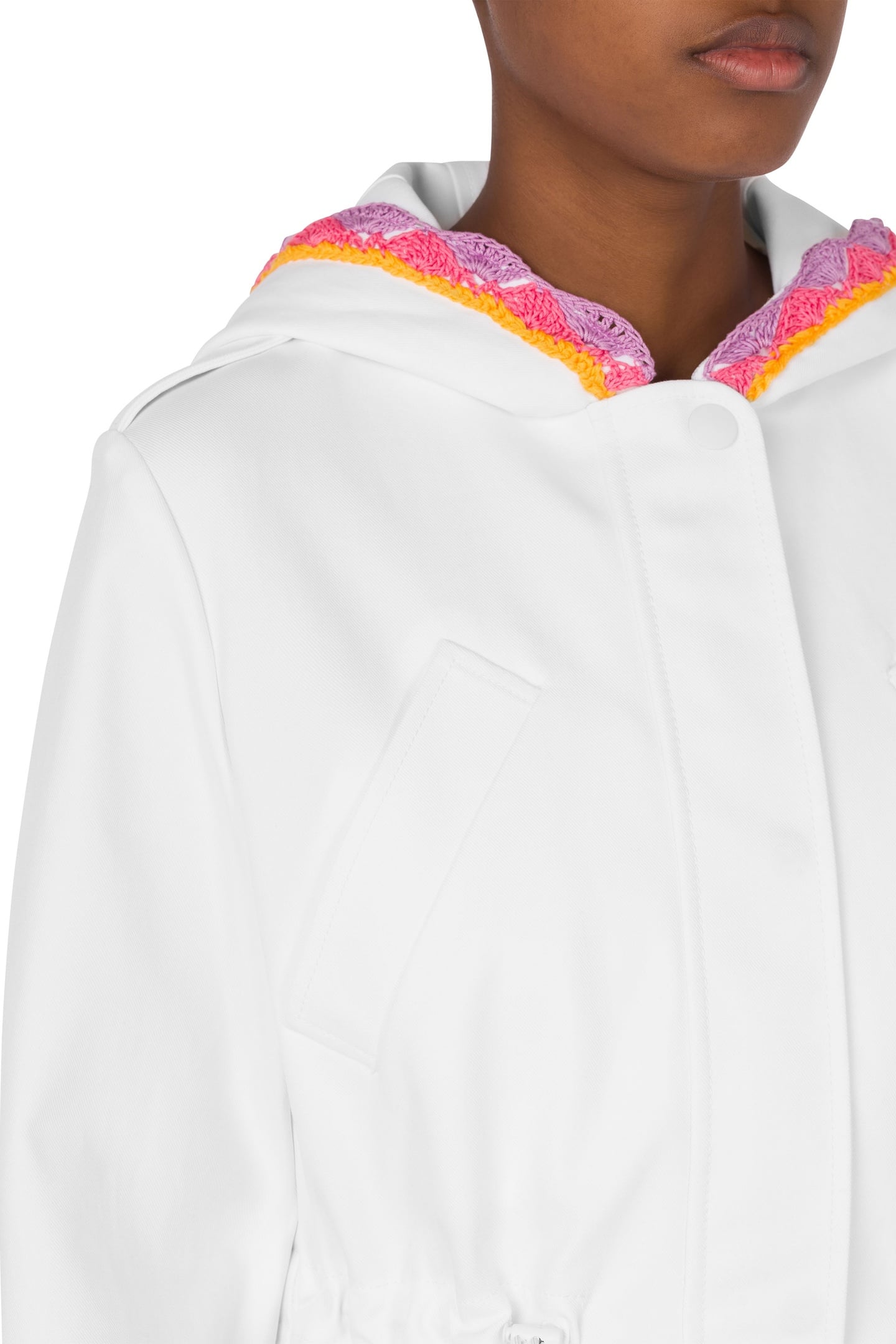 OUTERWEAR WHITE 4