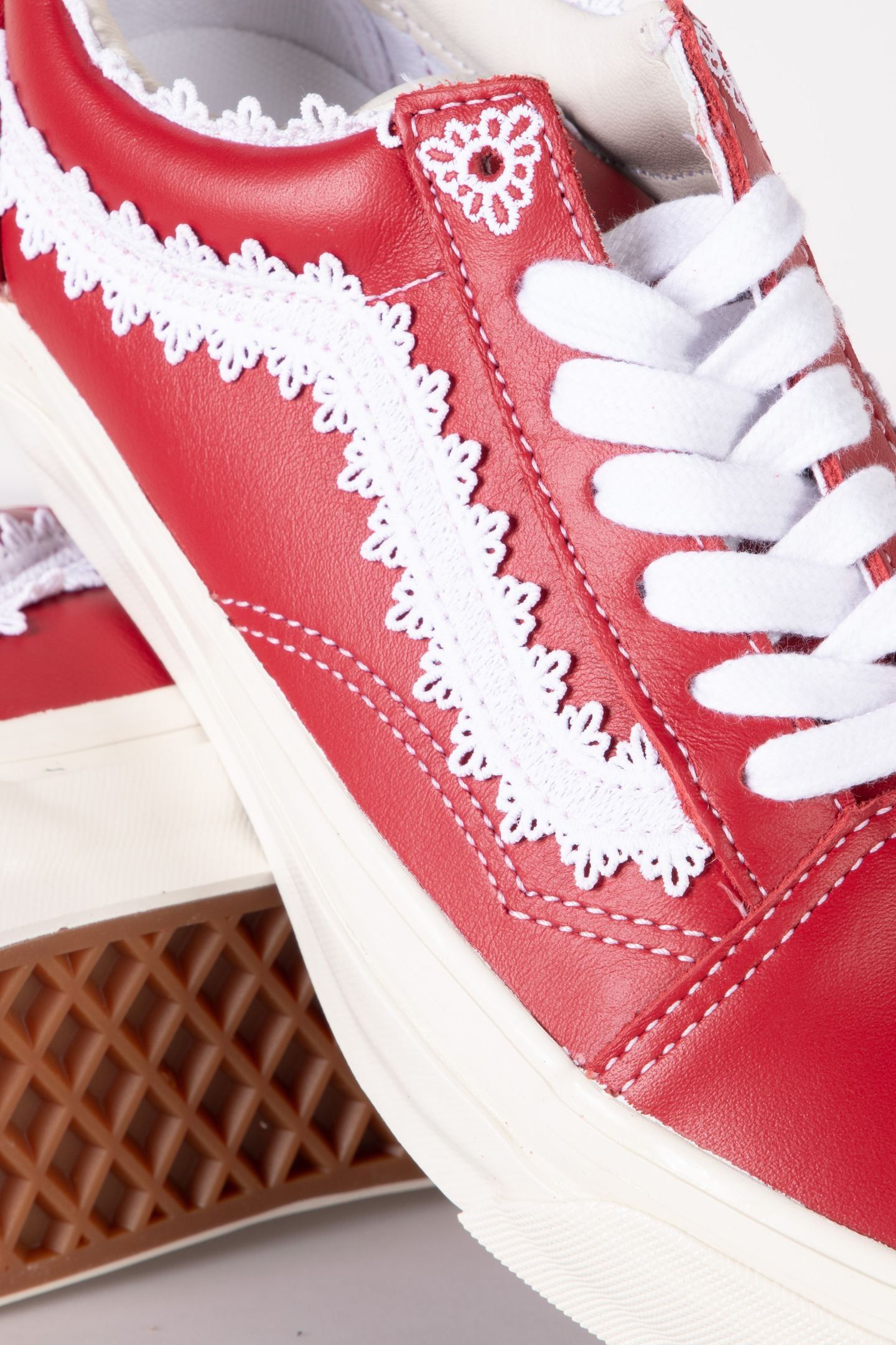 UNISEX LX OLD SKOOL RED 6