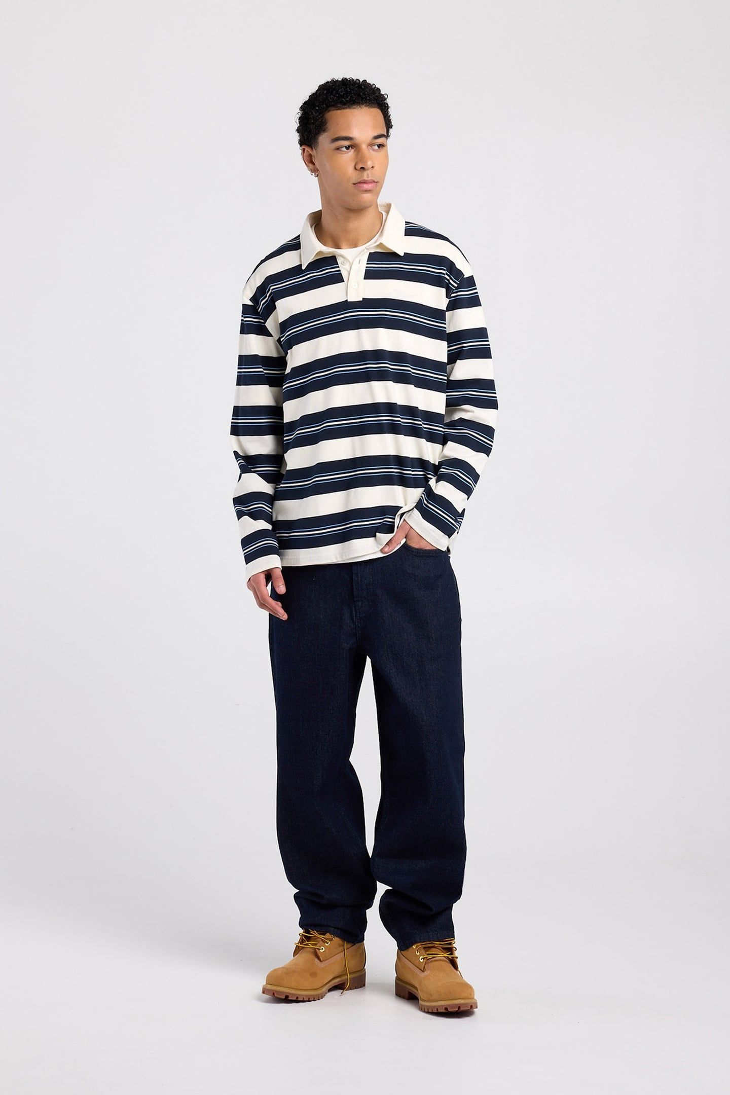 LENNY BLUE/WHITE 5