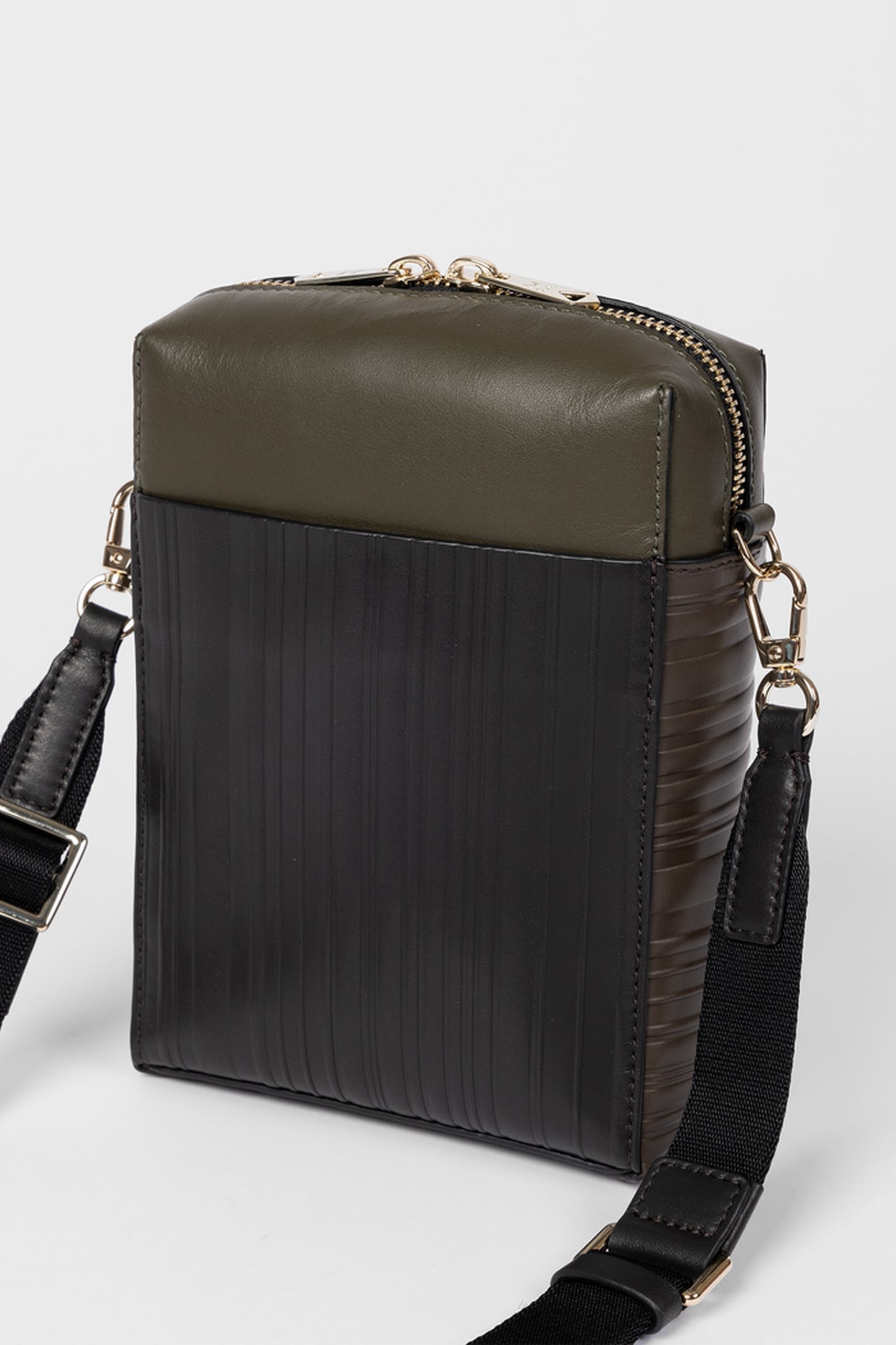 MEN BAG FLIGHT MILITARY GREEN 2