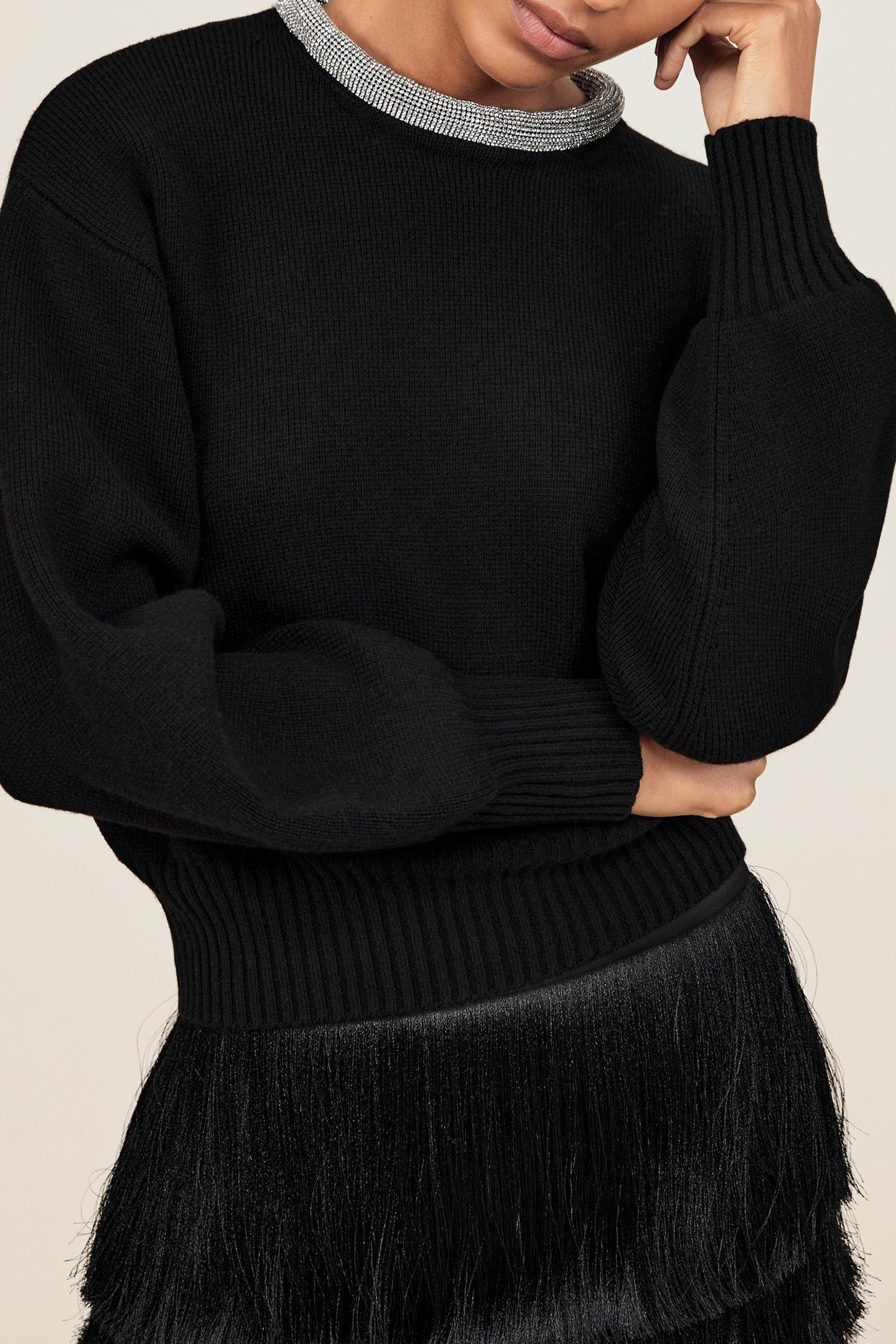 NECKLACE TRIM JUMPER BLACK 1