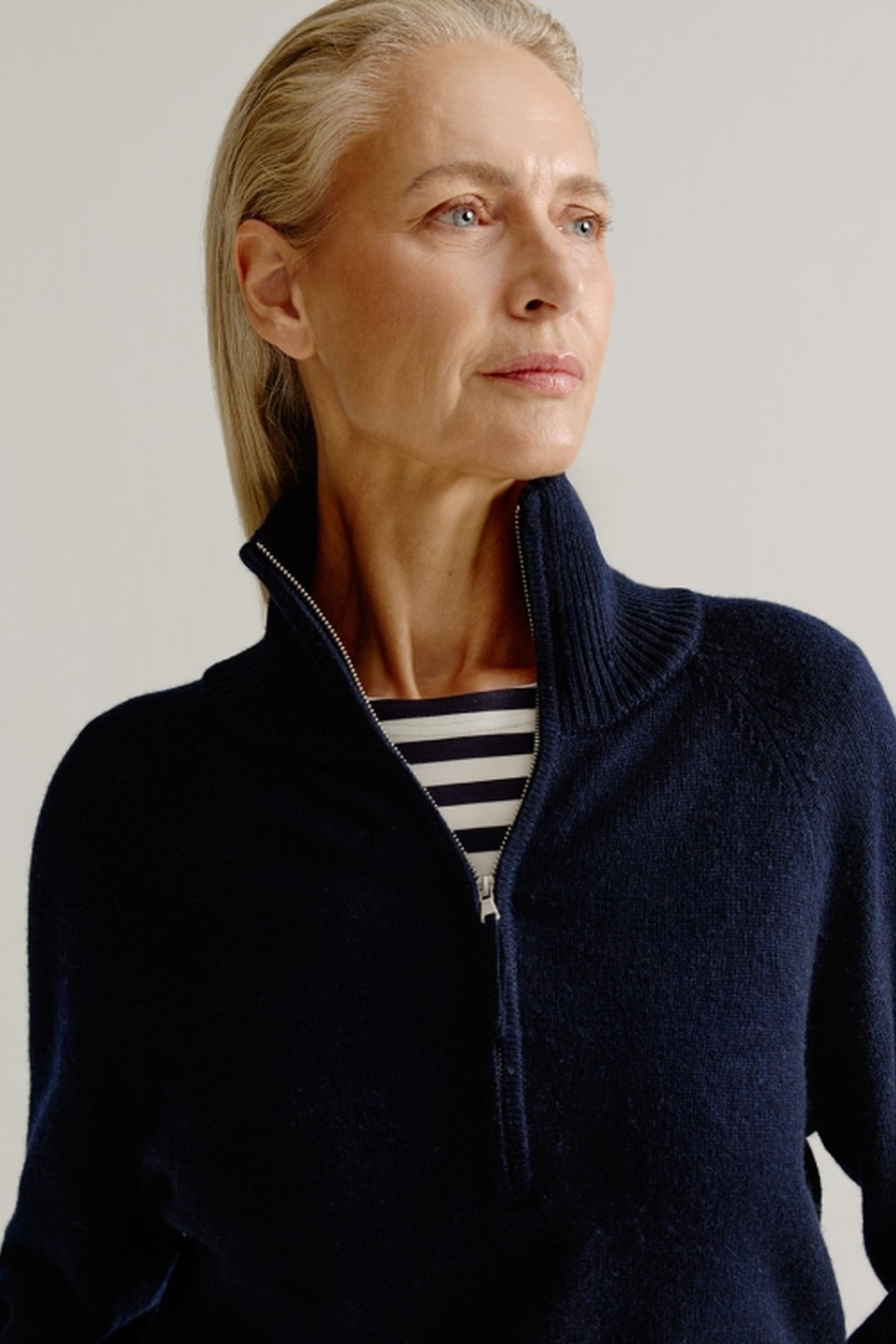 LINDE SWEATER NAVY 5