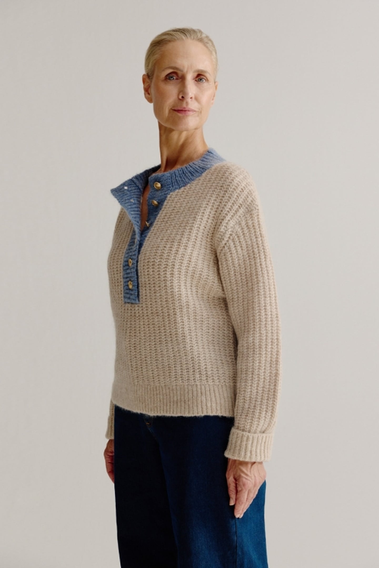 LOUWKE SWEATER SAND 4