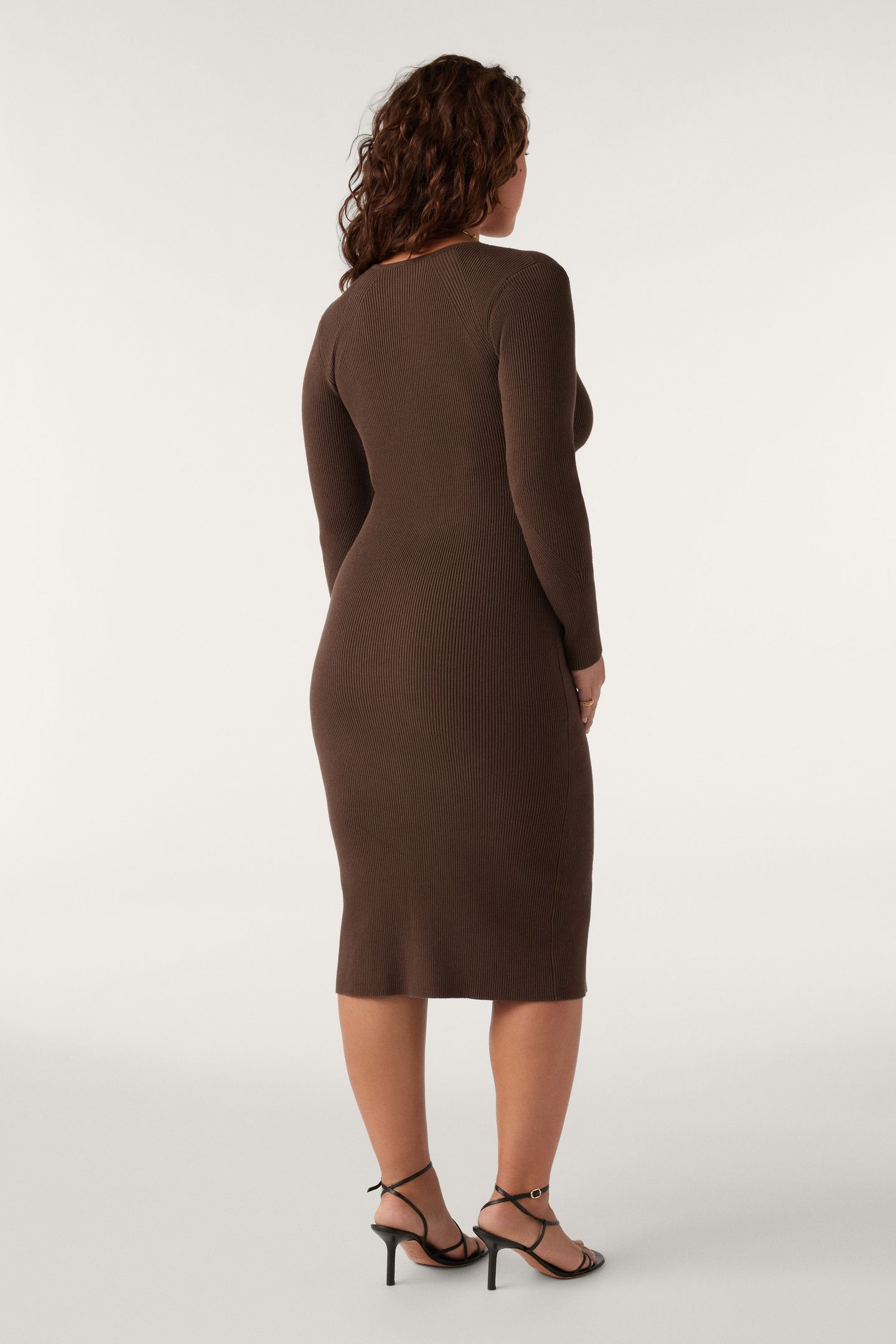 MID-LENGTH DRESS CHOCO 2