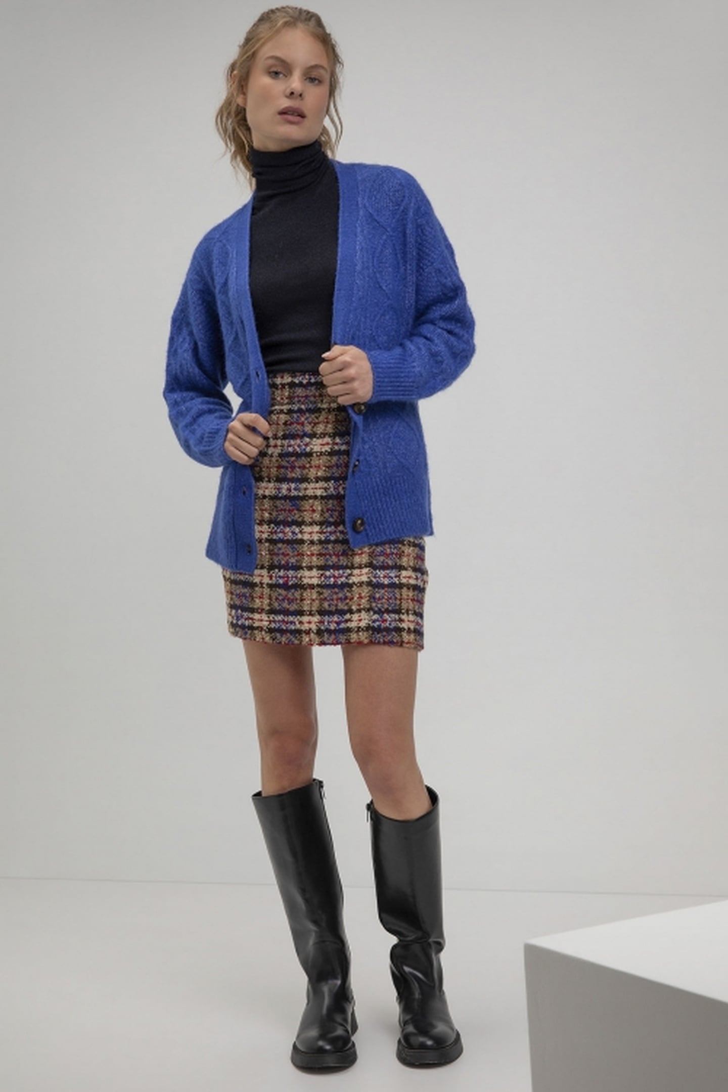 SETH CARDIGAN ROYAL BLUE 2