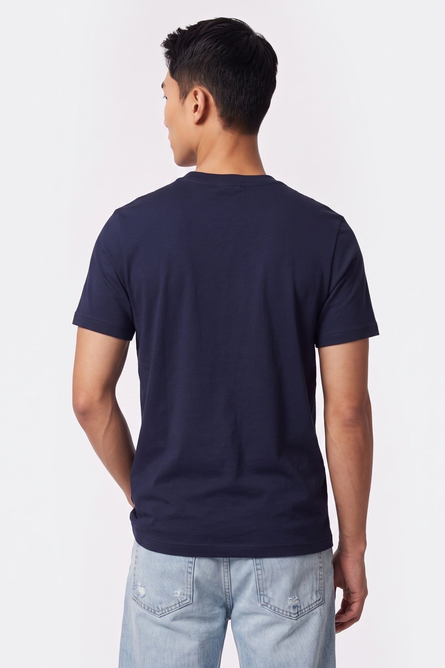 UNISEX SPORTSWEAR ESSENTIALS SINGLE JERSEY EMBROIDERED SMALL 4