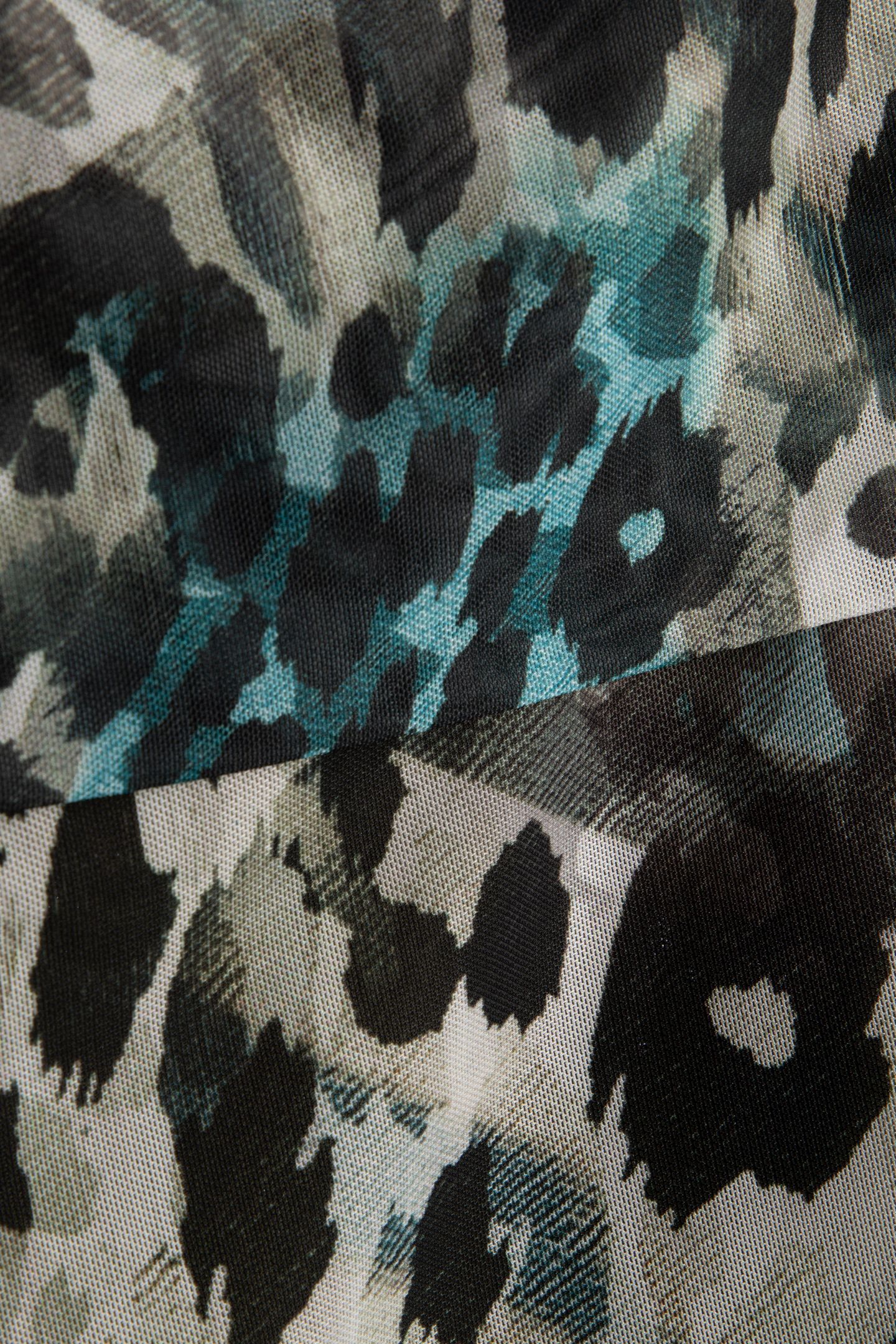 OFF SHOULDER VERDIAN AQUARELLE LEOPARD PR 4