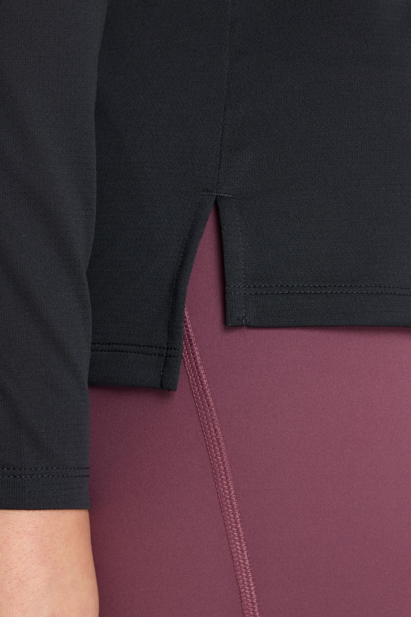 SPORT CORE LONG SLEEVE BLACK 4