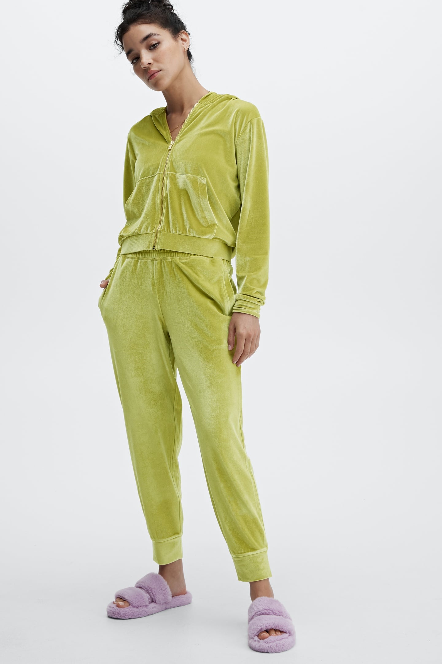 LUXE VELOUR JOGGER GOLDEN LEAF 1
