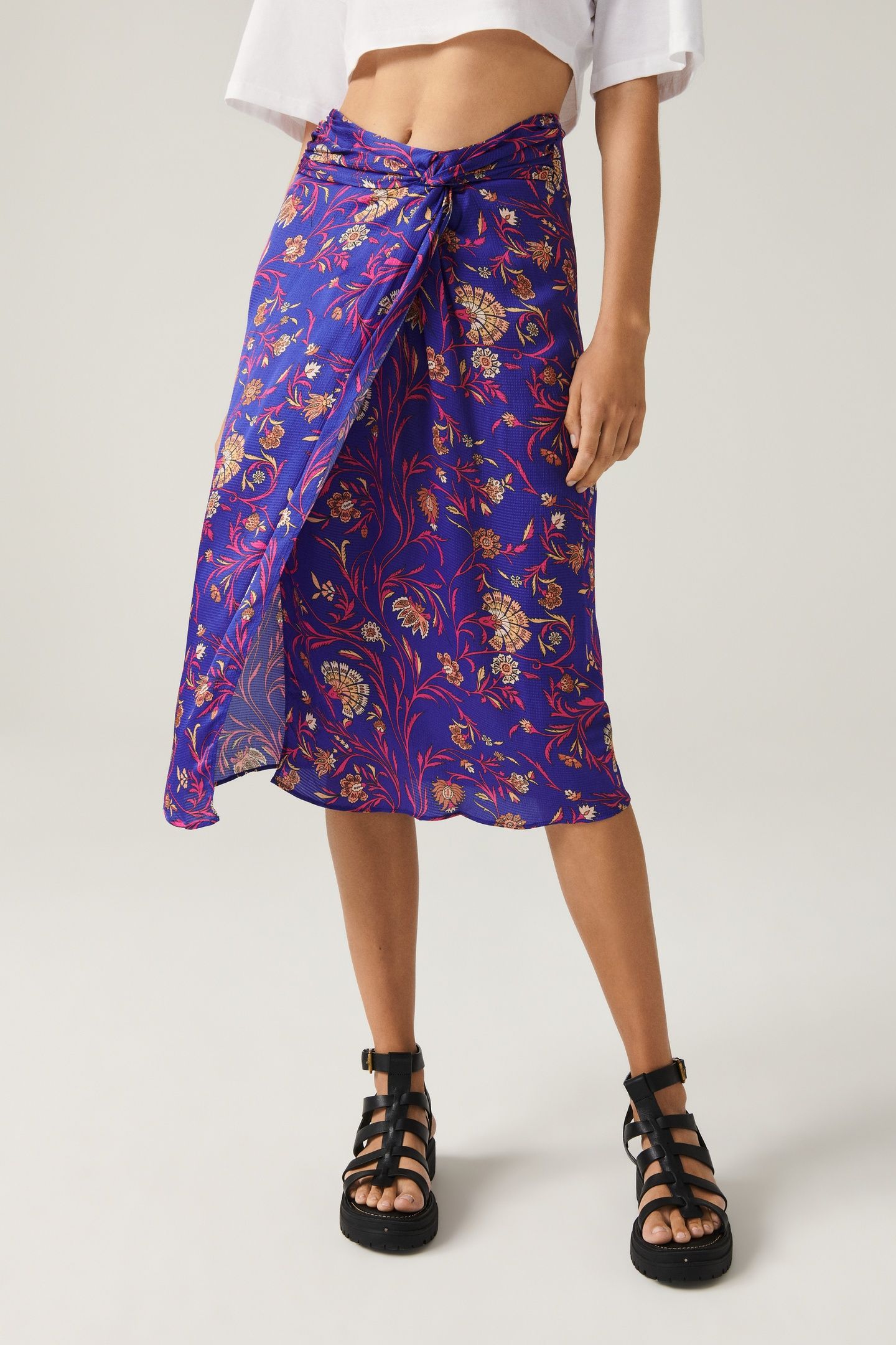 MID-LENGTH SKIRT BLUE 1