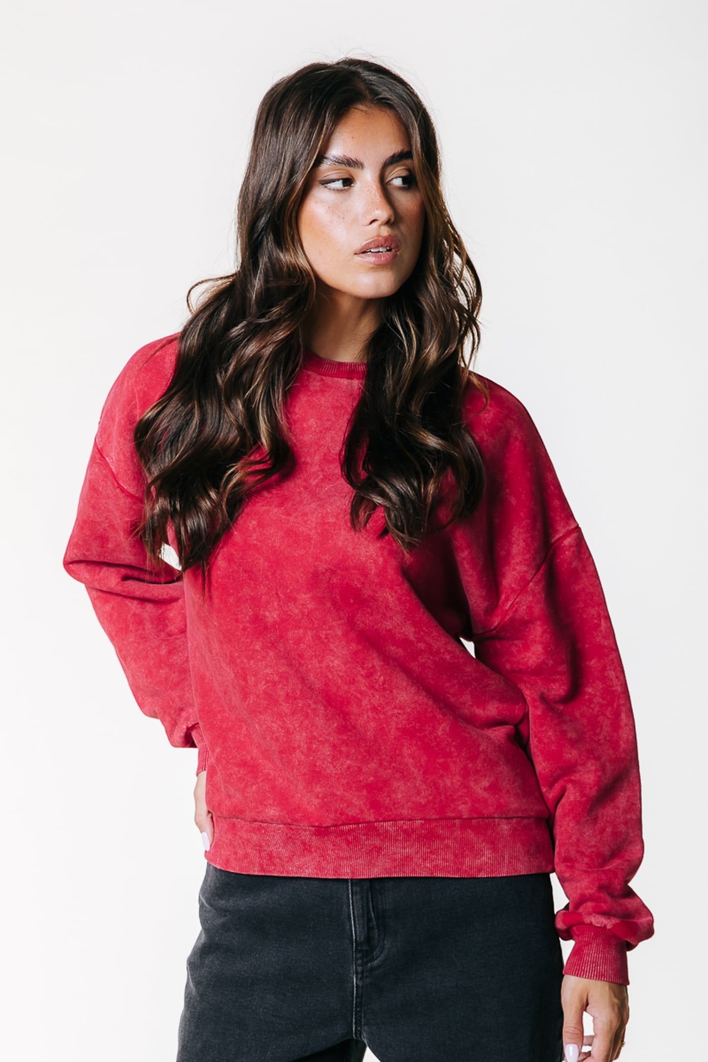 REBEL BRAID ACID WASH DROPPED SHOULDER SWEAT MEDIUM RED 1