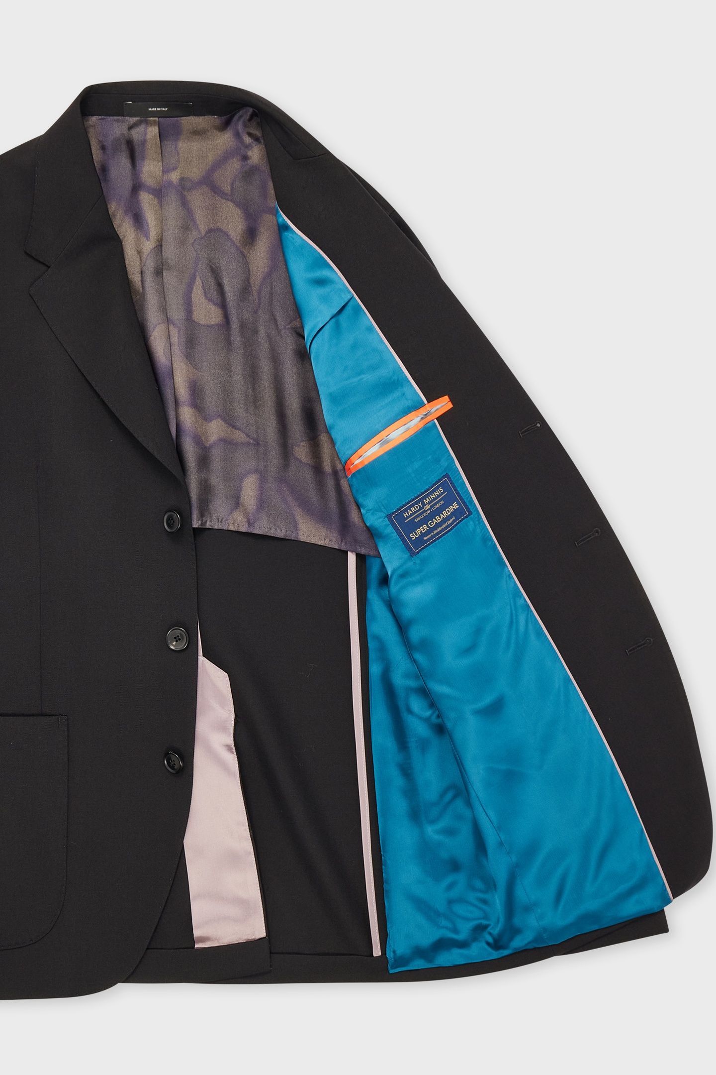 MENS 3 BUTTON JACKET BLACK 4
