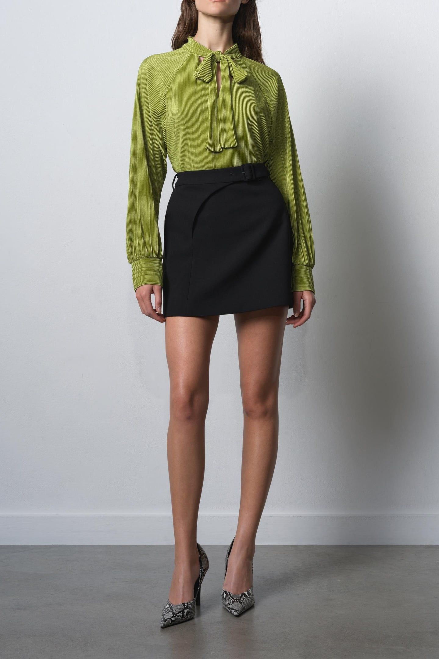 RYLAH PLISSE LS TIE NK SHIRT WINTER OLIVE GREEN WINTER OLIVE 3