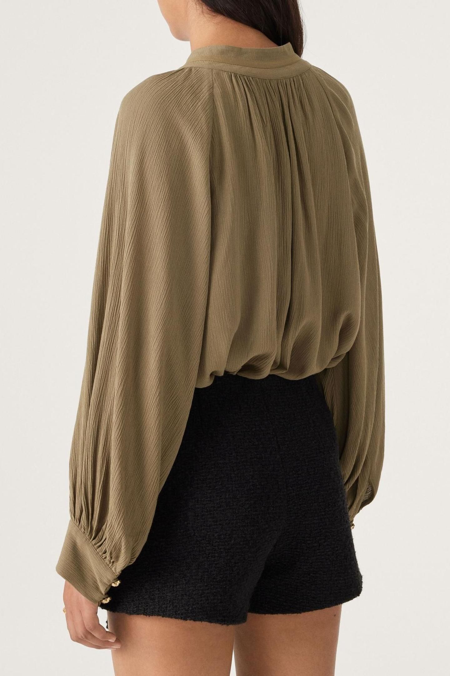 LONG SLEEVES BLOUSE KAKI 2