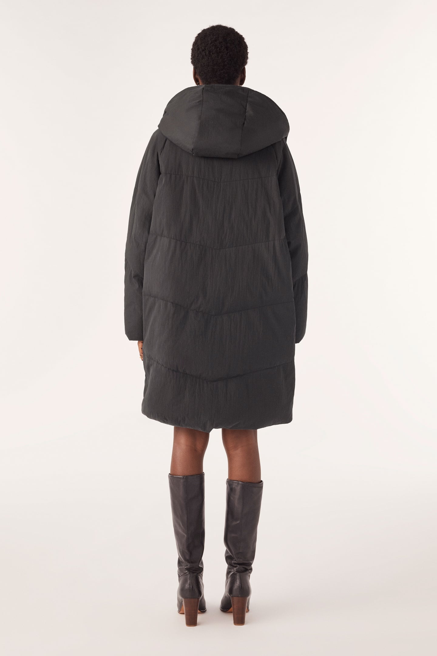 DOWN JACKET BLACK 2