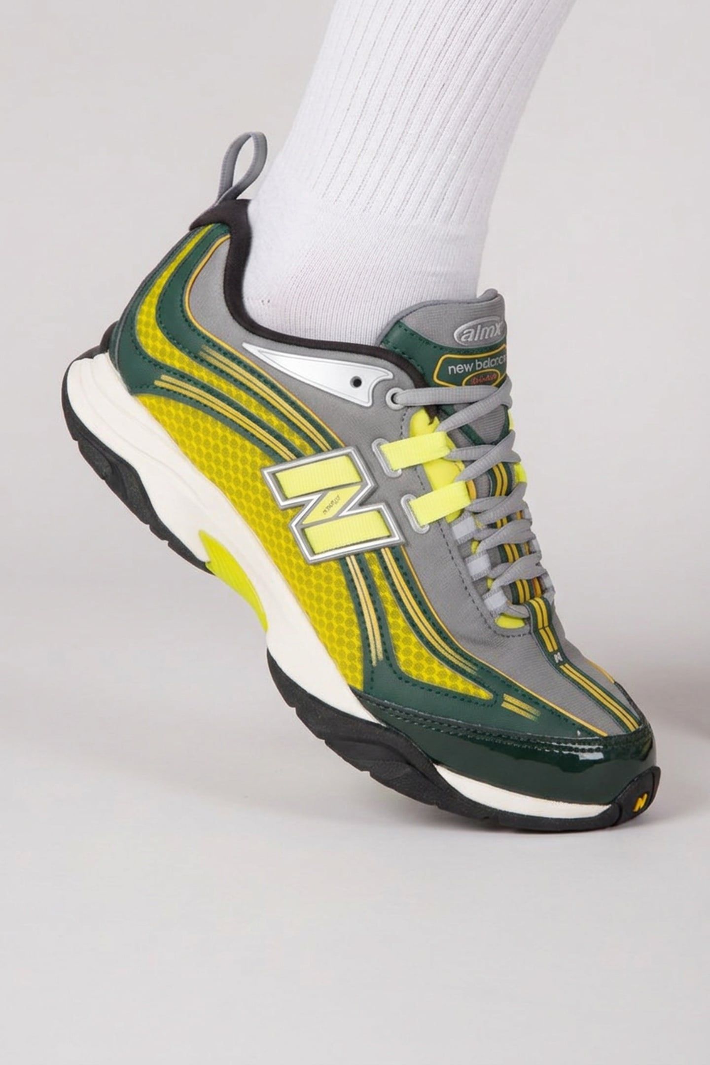 UNISEX ALD X NEW BALANCE RC56 NIGHTWATCH GREEN 2