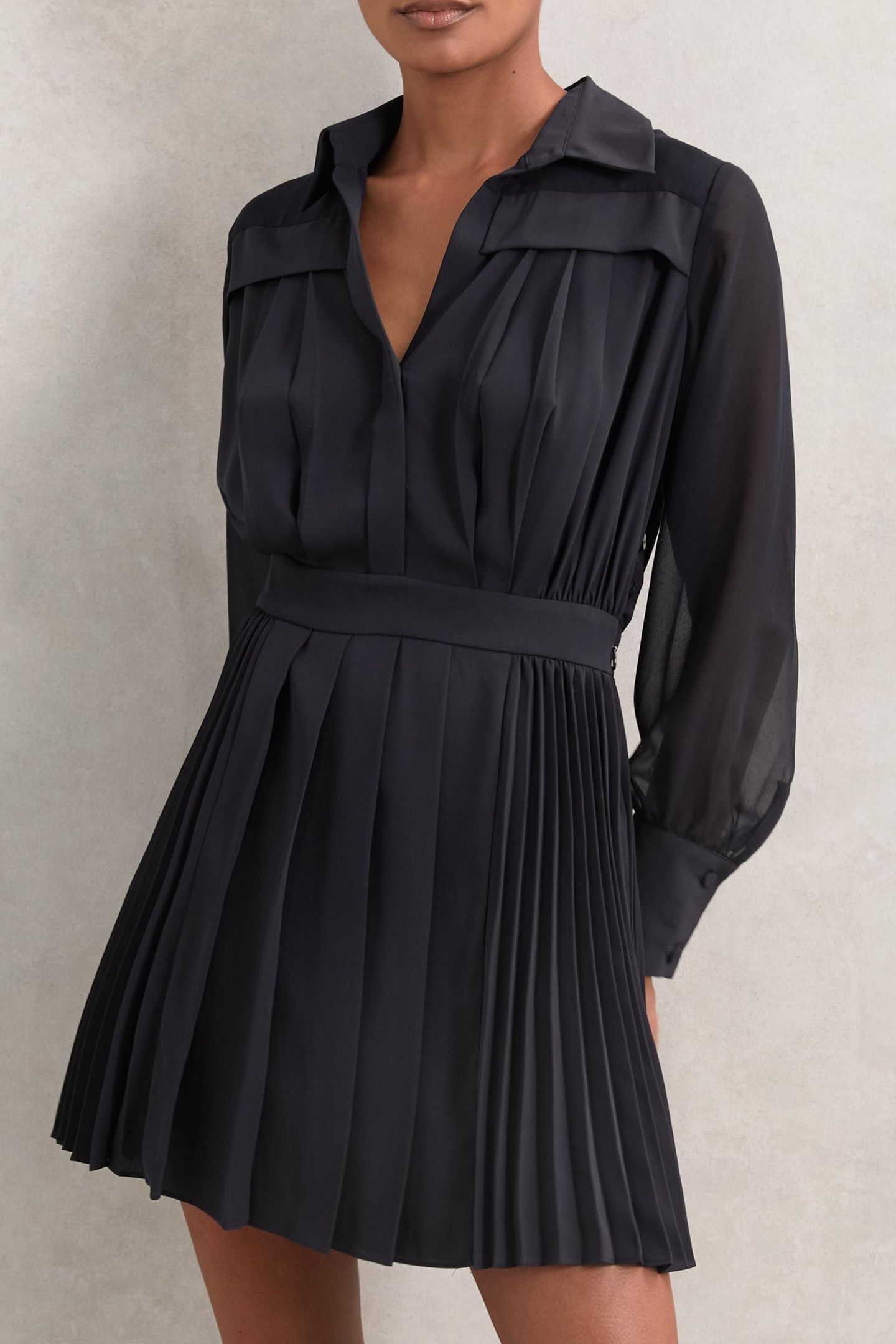 PLEAT FLIPPY MINI DRESS NAVY 1