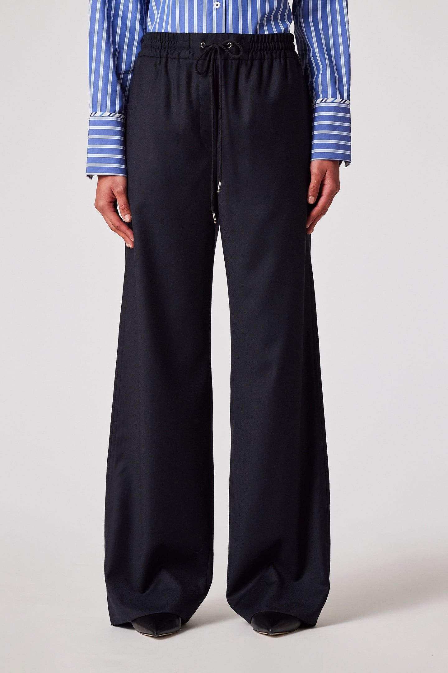 WOMENS TROUSERS VERY DARK NAVY 3