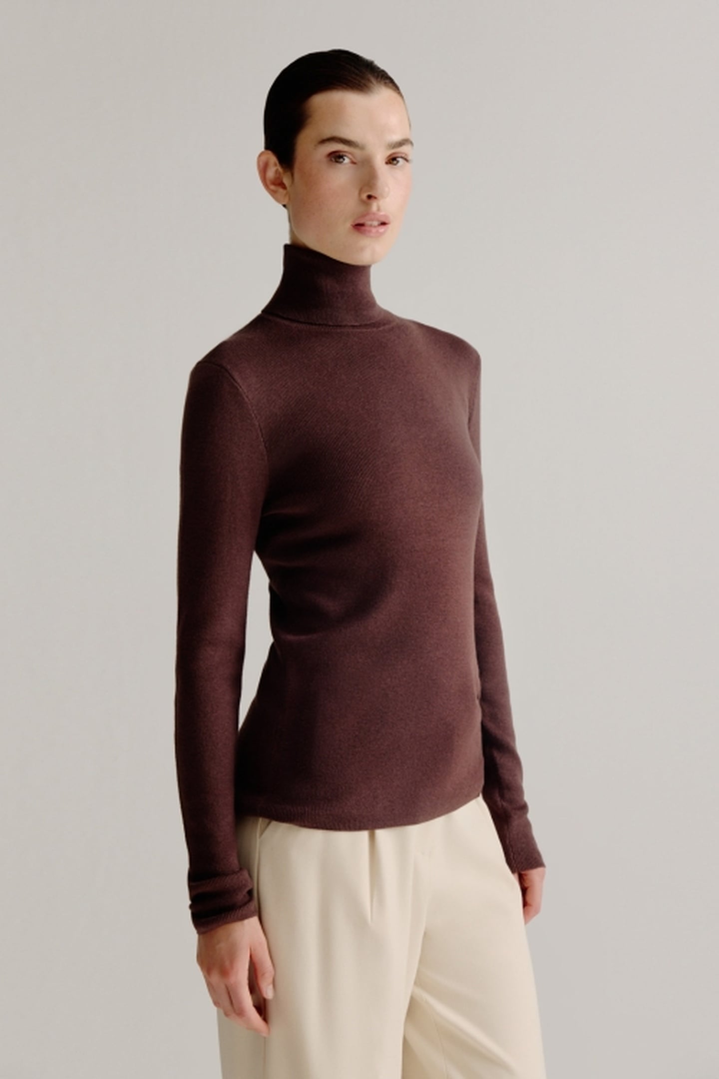 SAAR SWEATER BROWN 2