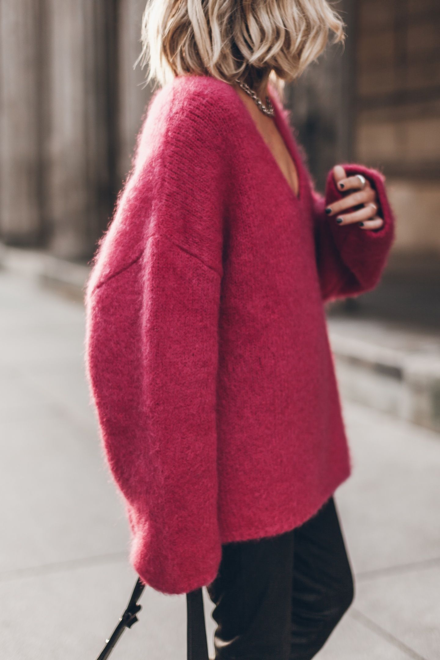THE PINK DEEP V MOHAIR KNITTED SWEATER PINK 2