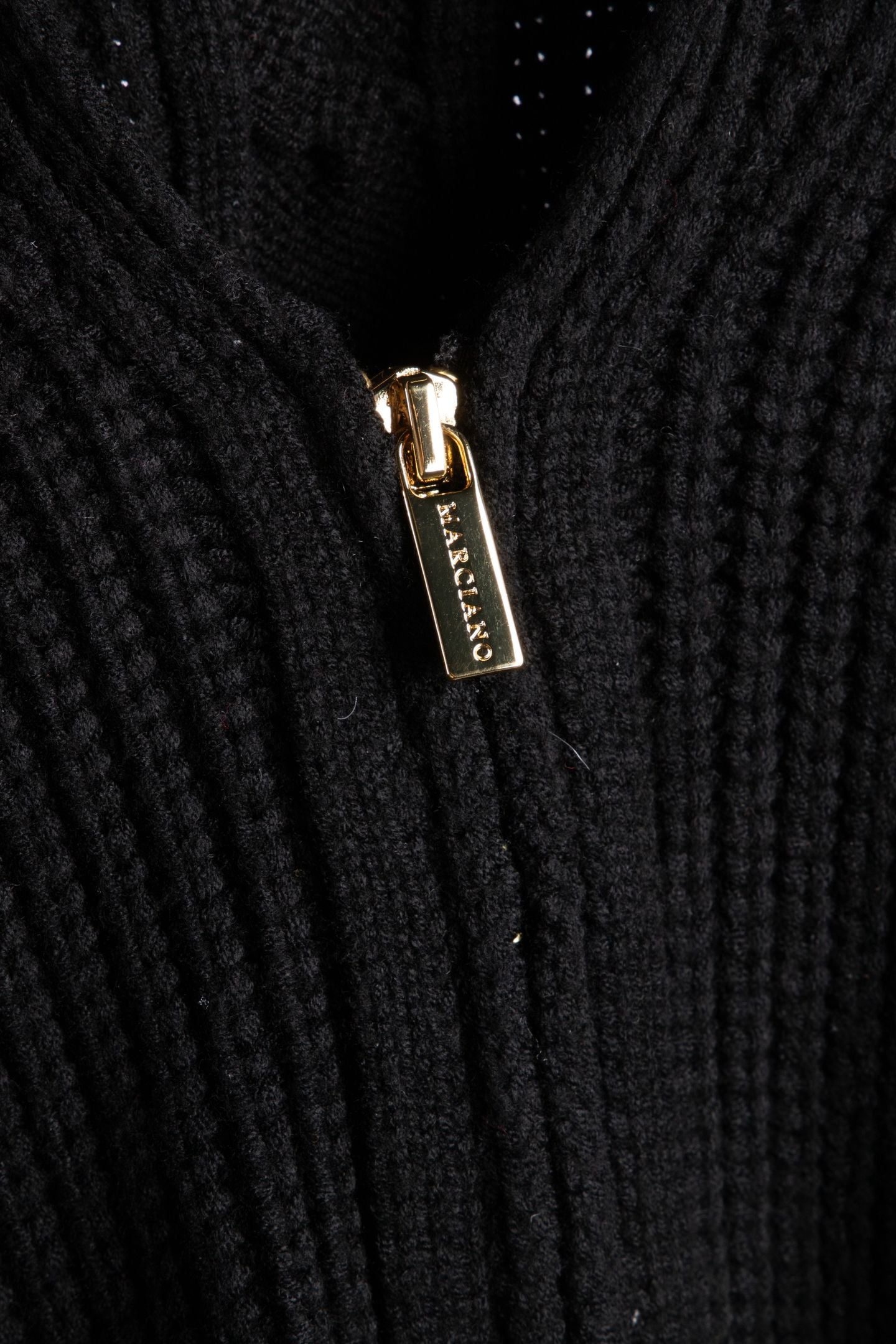 ADARA CABLE ZIPPED C JET BLACK A996 4