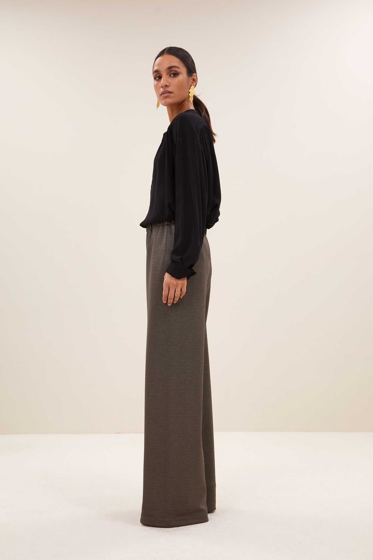 LISSA HERRINGBONE PANTS BISCUIT 5