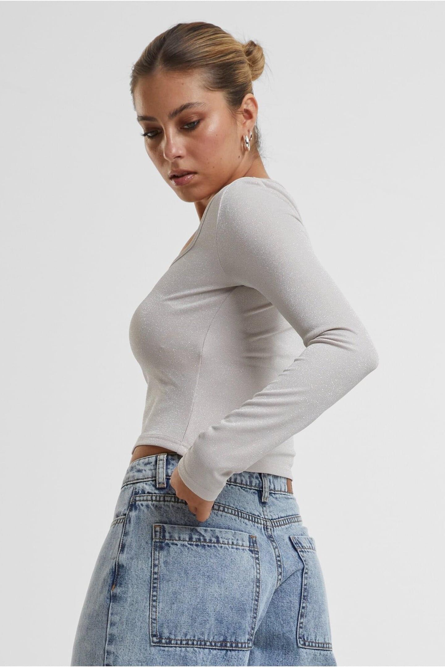 LADIES GLITTER SQUARE NECK LONGSLEEVE WHITESAND 6