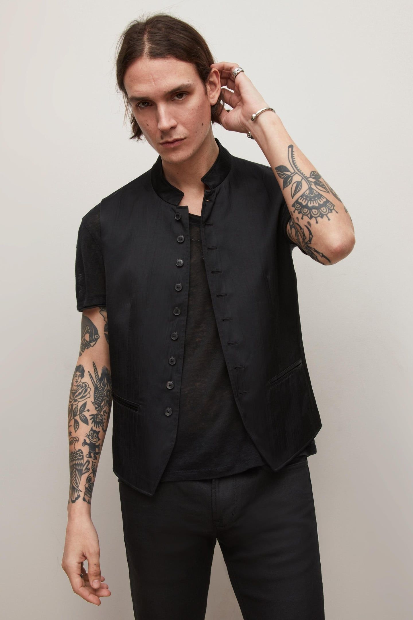 MULTI BUTTON FRONT CLOSUR BLACK 1