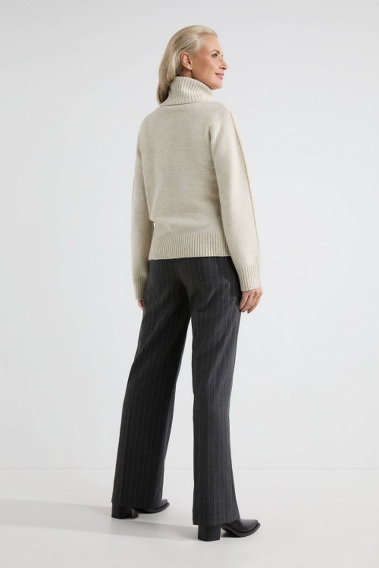 ALFONSO SWEATER LIGHT GREY 3