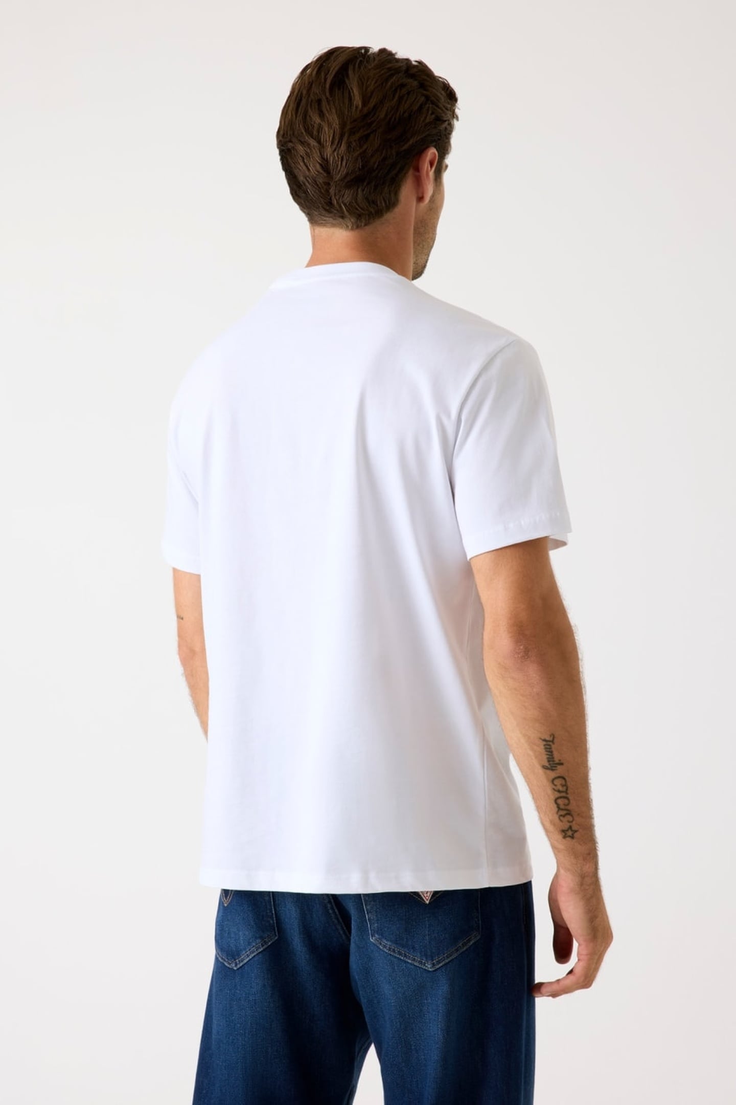 SS CN 4G GUESS LOGO PURE WHITE 3