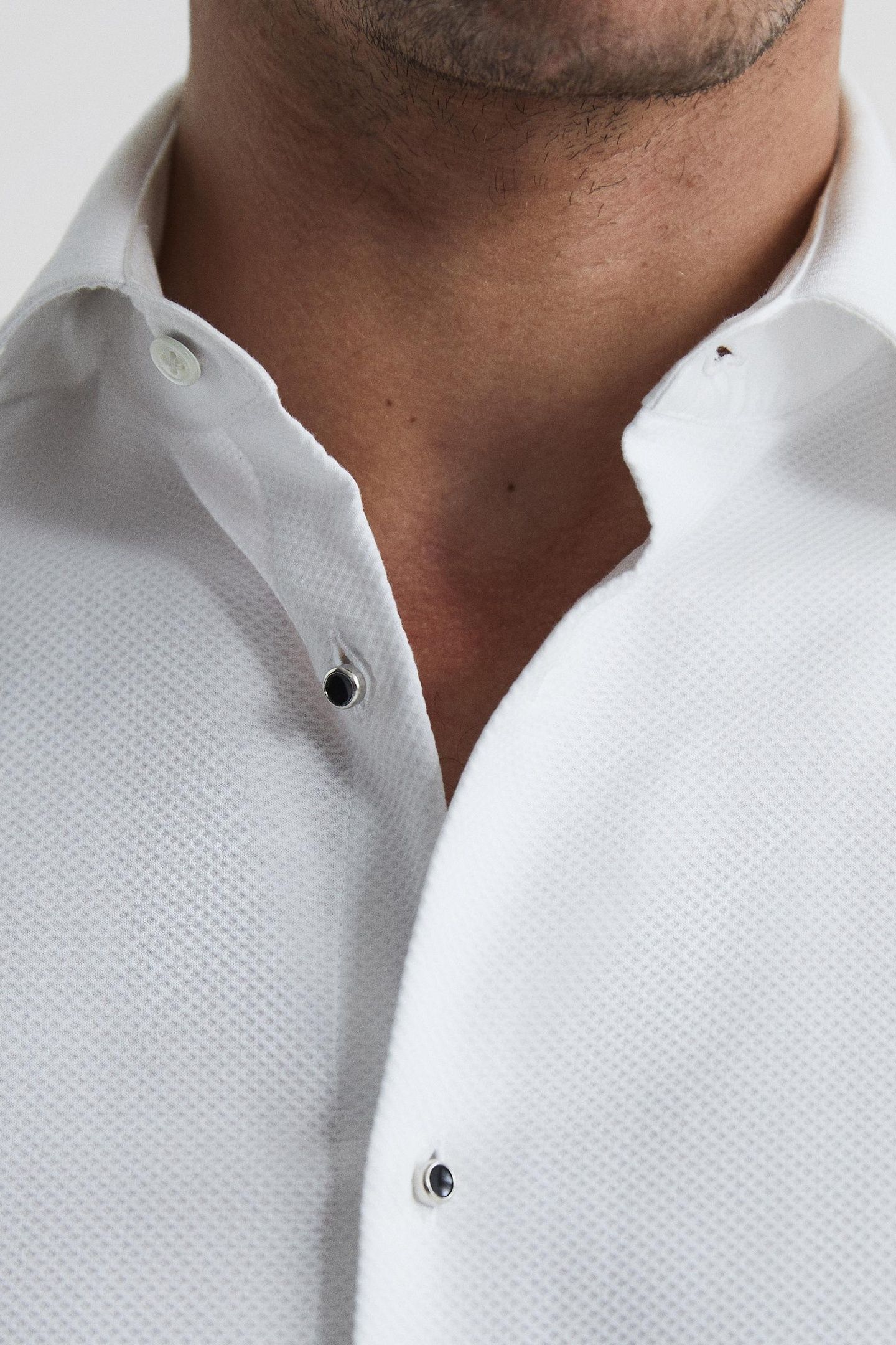 LS MARCELLA BIB COTTON DINNER SHIRT WHITE 8