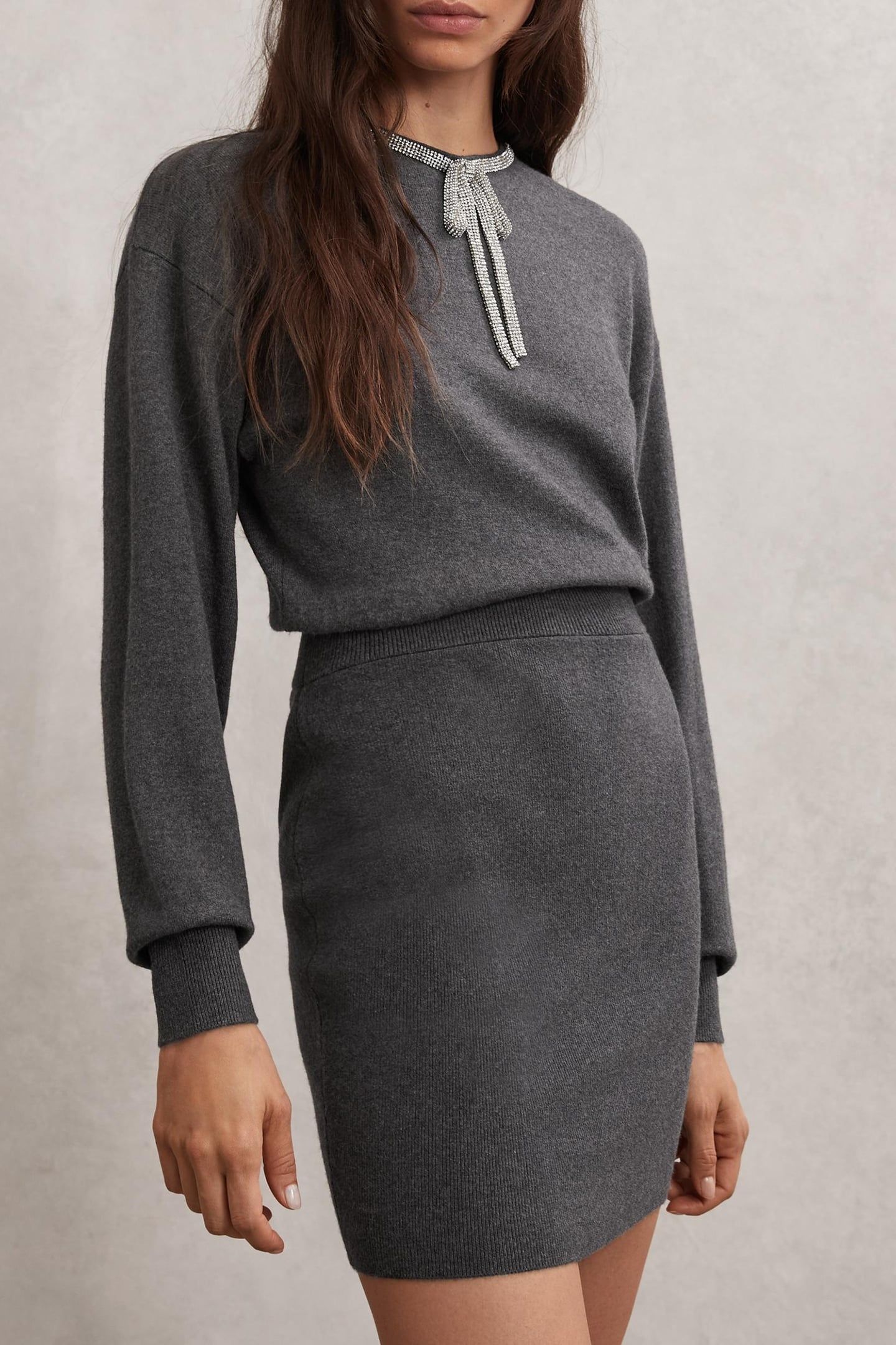 CHAIN DETAIL KNITTED MINI DRESS GREY 3
