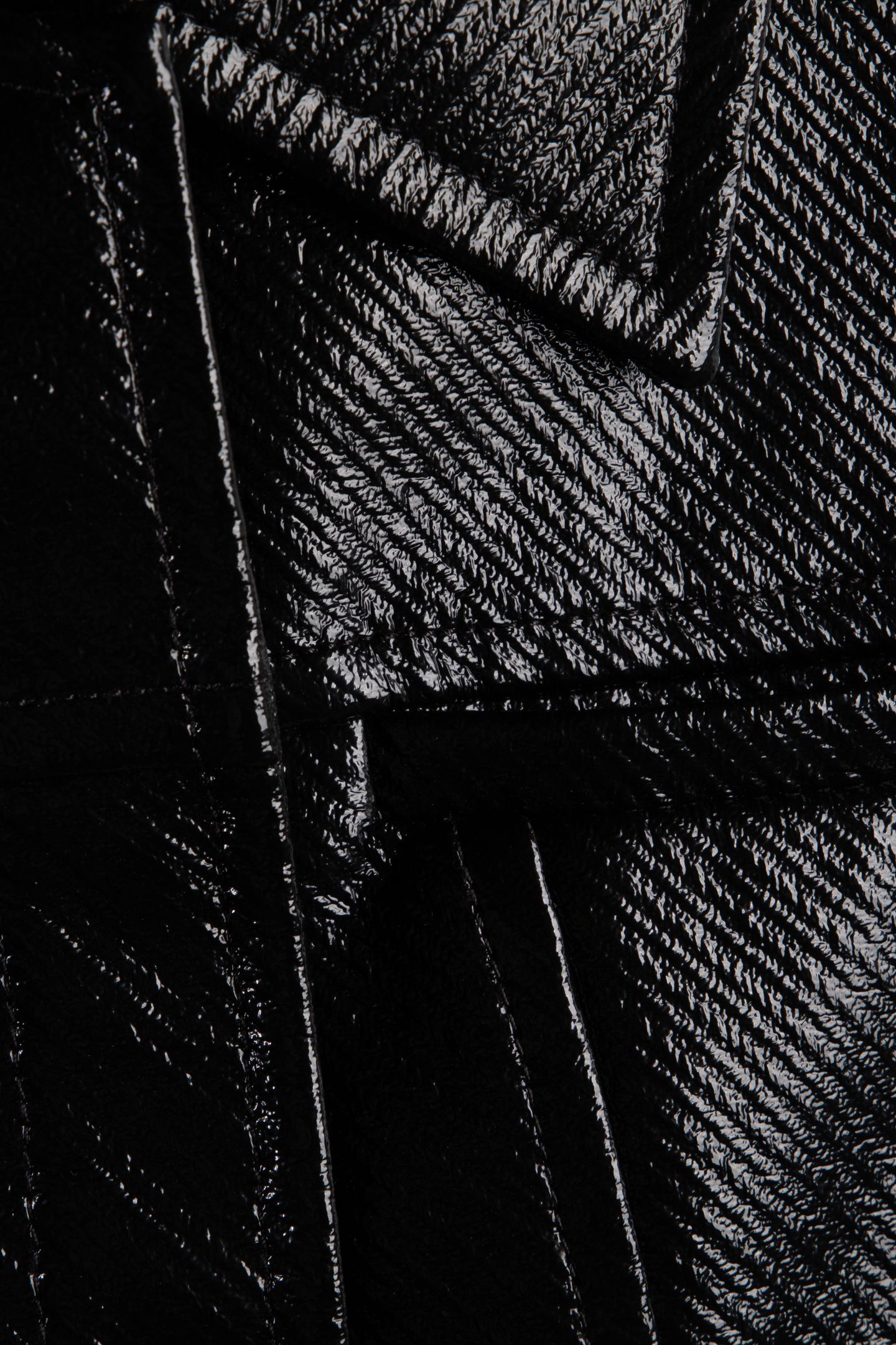 PA CLOVER PATENT JACKET BLACK 4