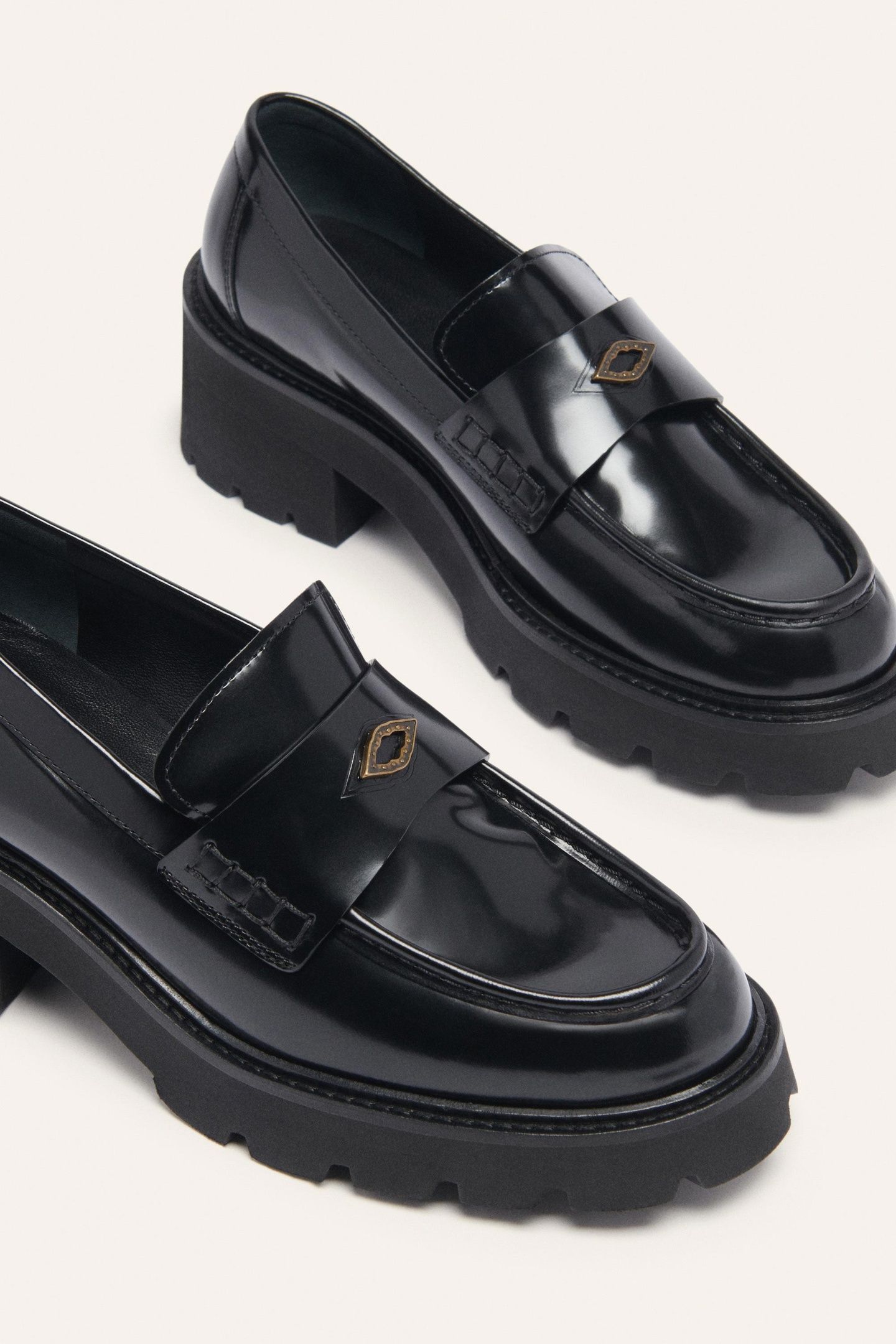 MOCASSIN BLACK 4