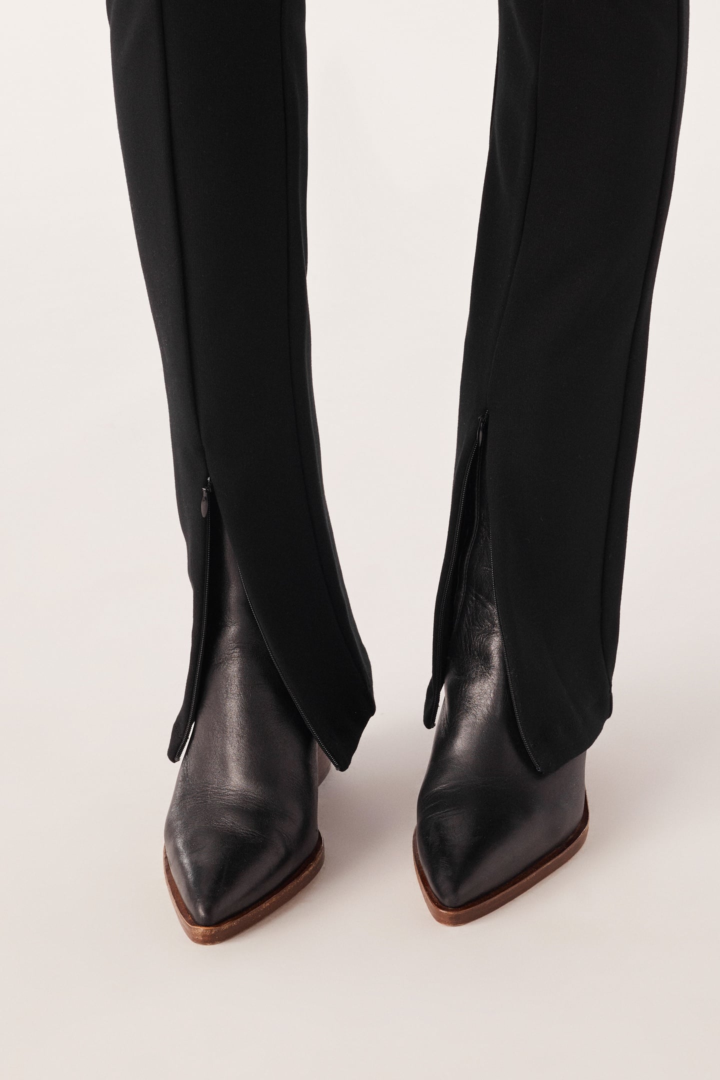 SLIM BLACK 5