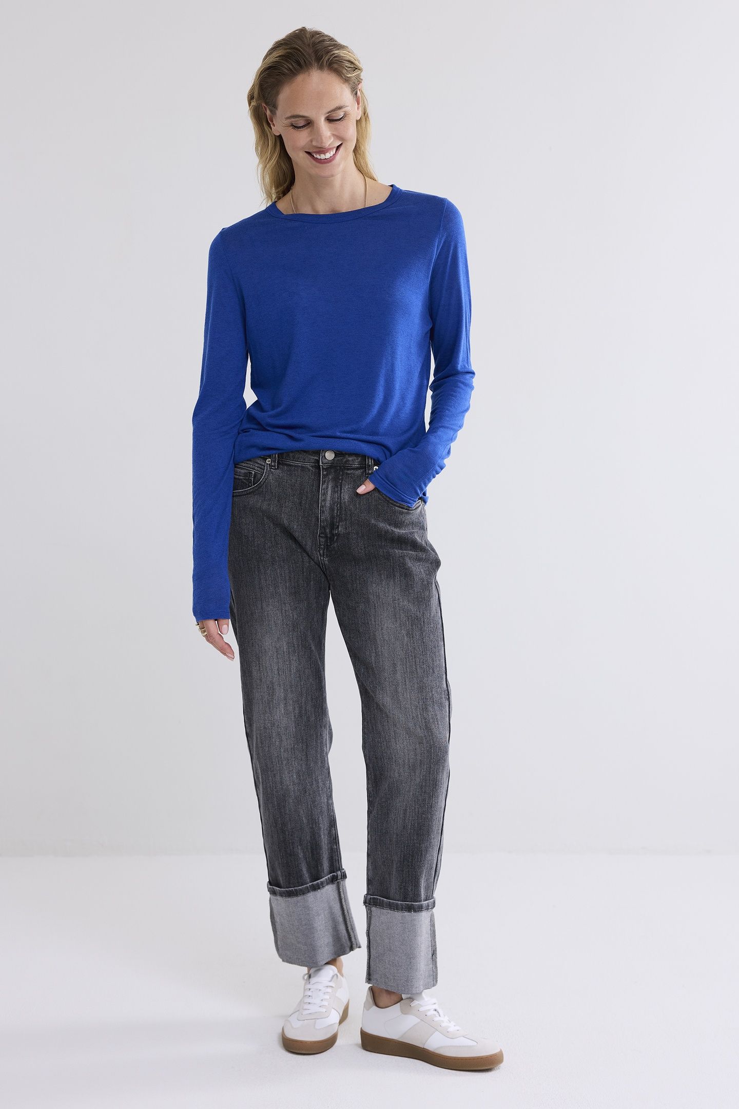 ROUND NECK TOP LYOCELL WOOL BASICS ROYAL BLUE 1