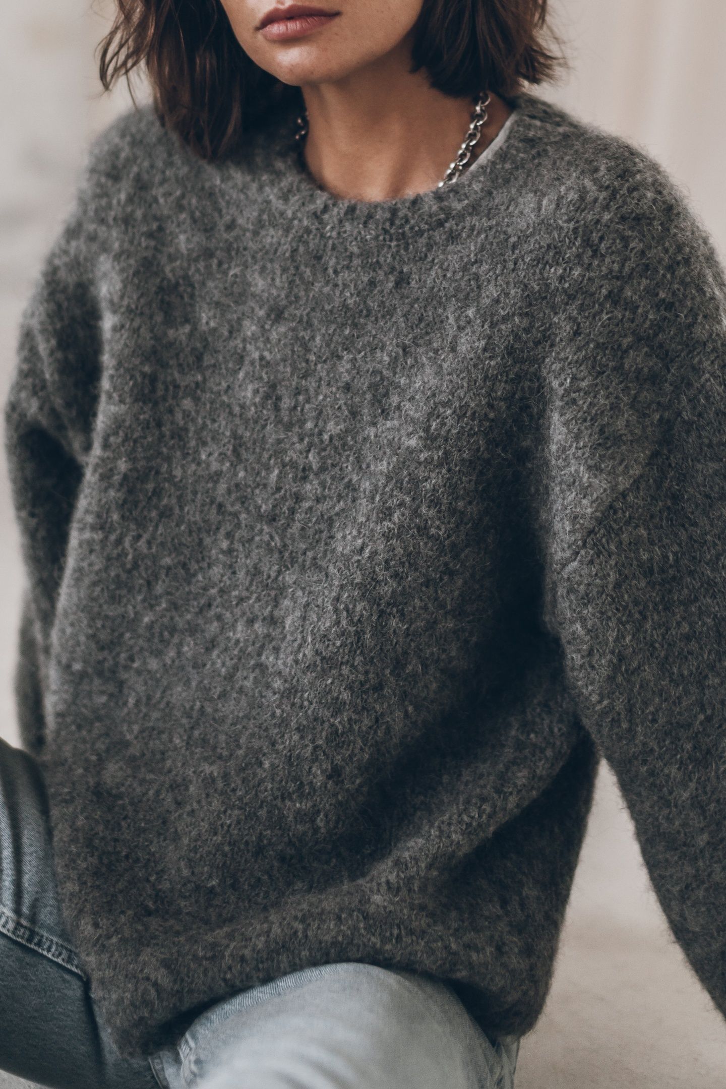 THE GREY FLUFFY ALPACA KNIT SWEATER GREY 2