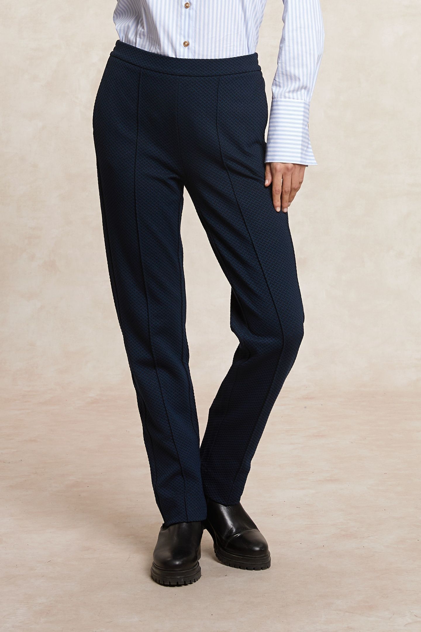 CLASSIC HERRINGBONE PANTS BLUE BLACK 3