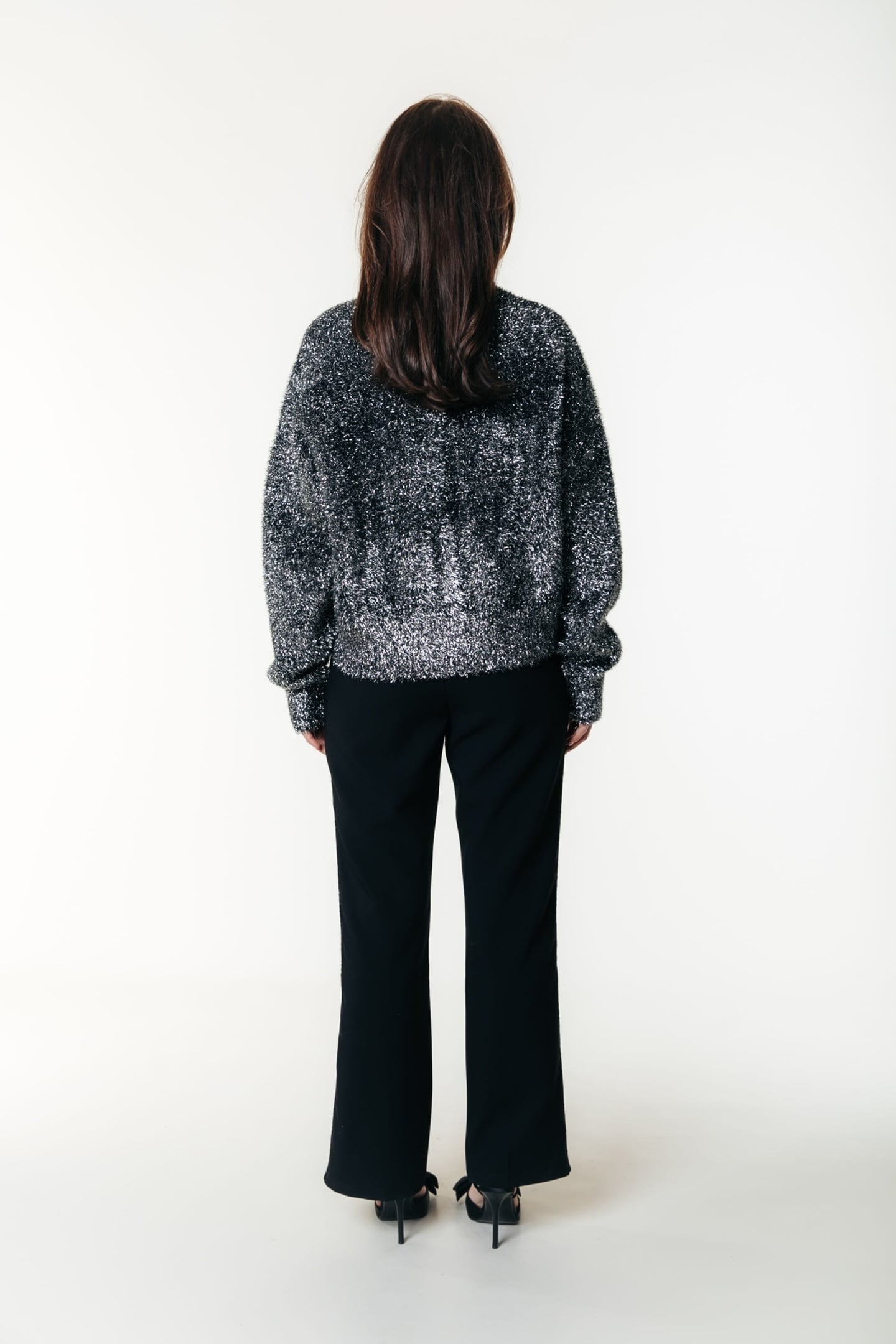 JIBY PINTUCK GLITTER TAPE STRAIGHT PANTS BLACK 4