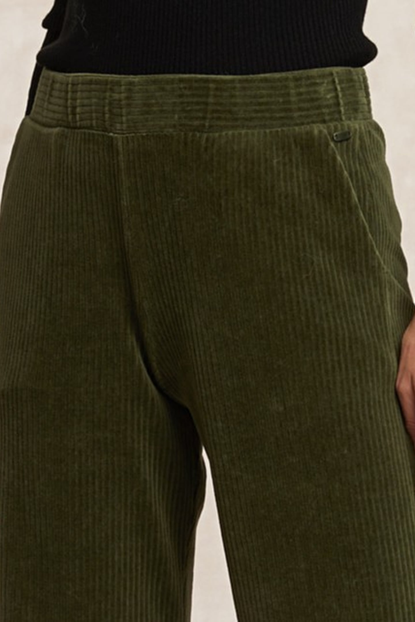 CLASSIC PANT COTE VELOURS GREEN 2