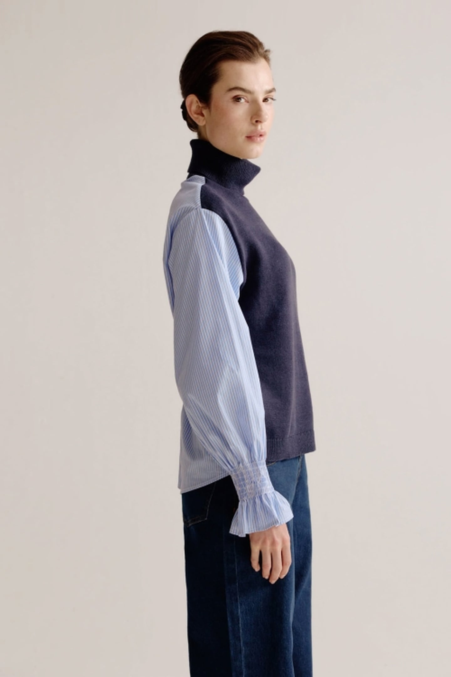 LEO SWEATER LIGHT BLUE STRIPE 4